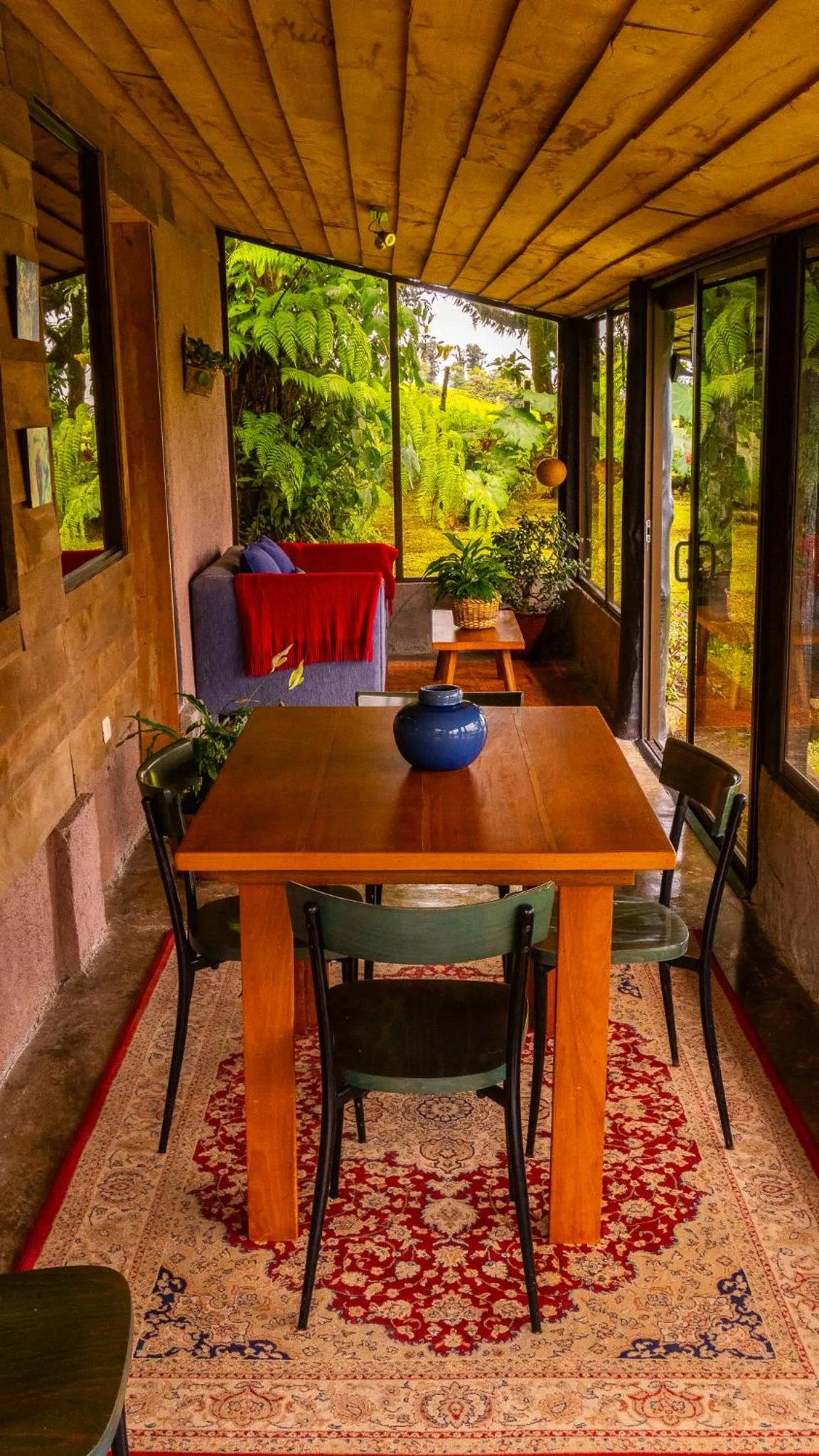Seating area in Poas Volcano Lodge