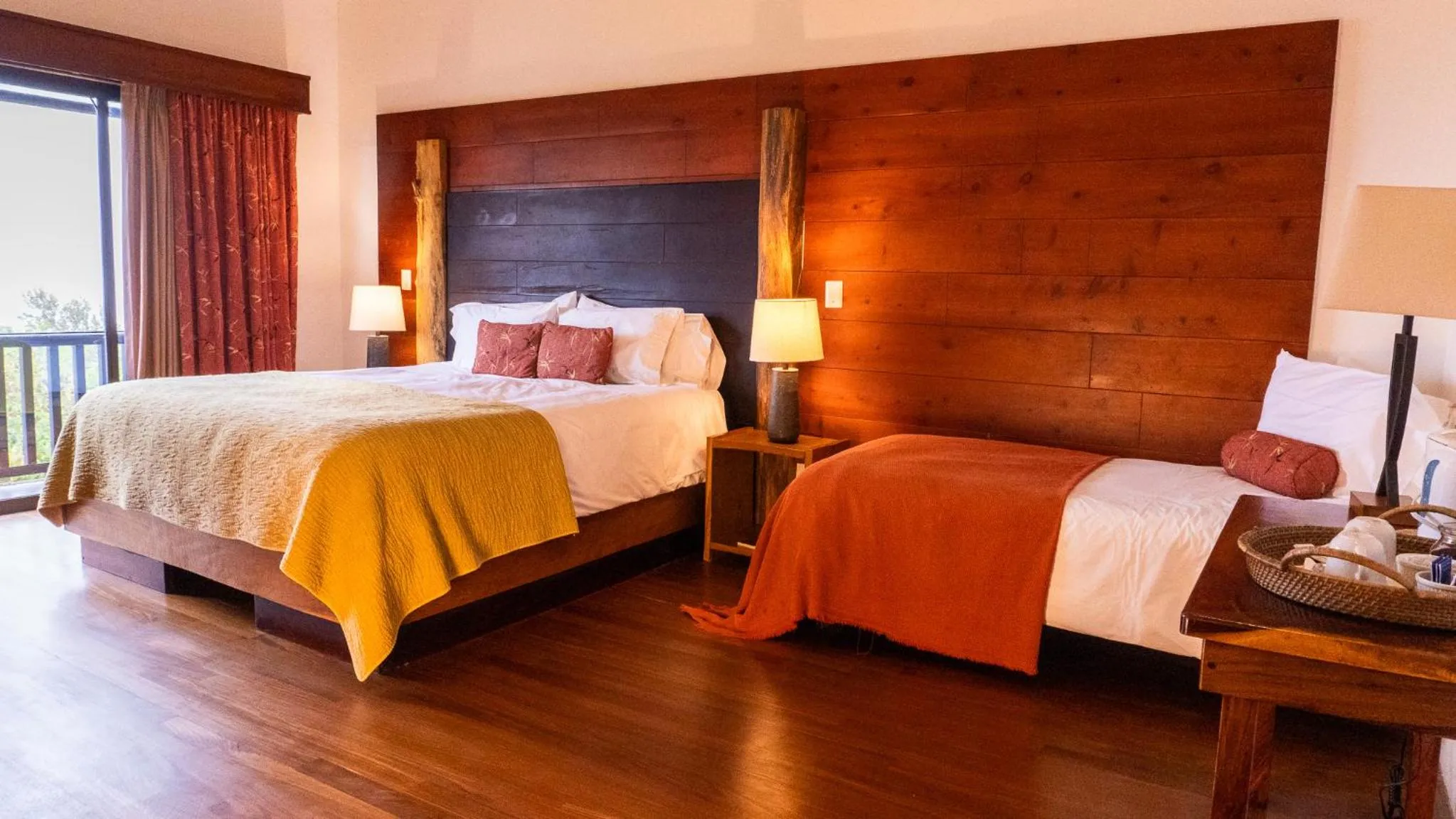 Bedroom, Bed in Poas Volcano Lodge