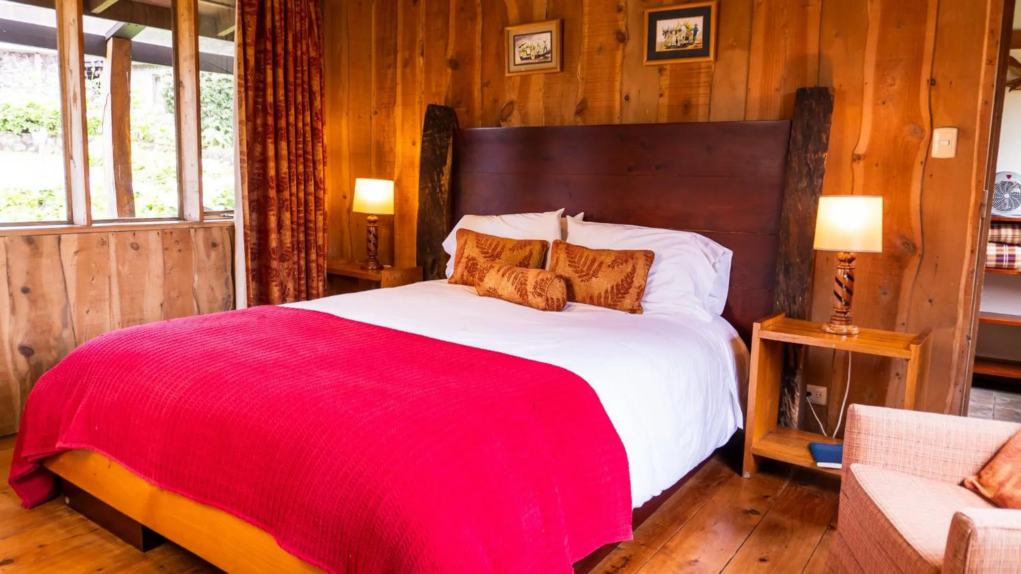 Bed in Poas Volcano Lodge