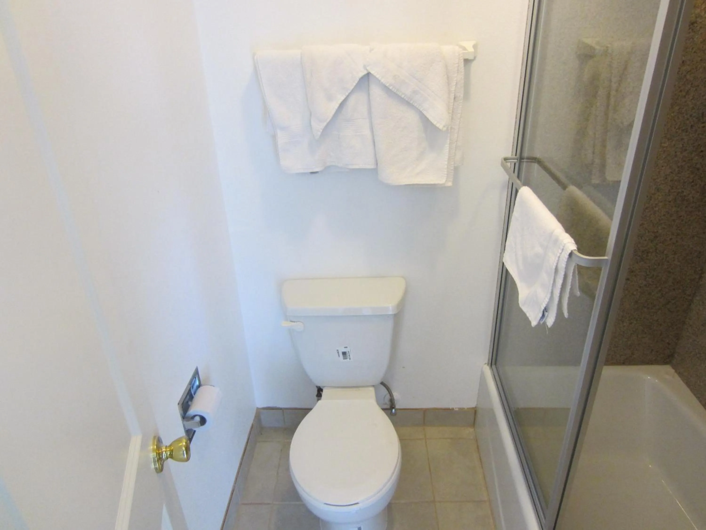 Bathroom in Coast Motel