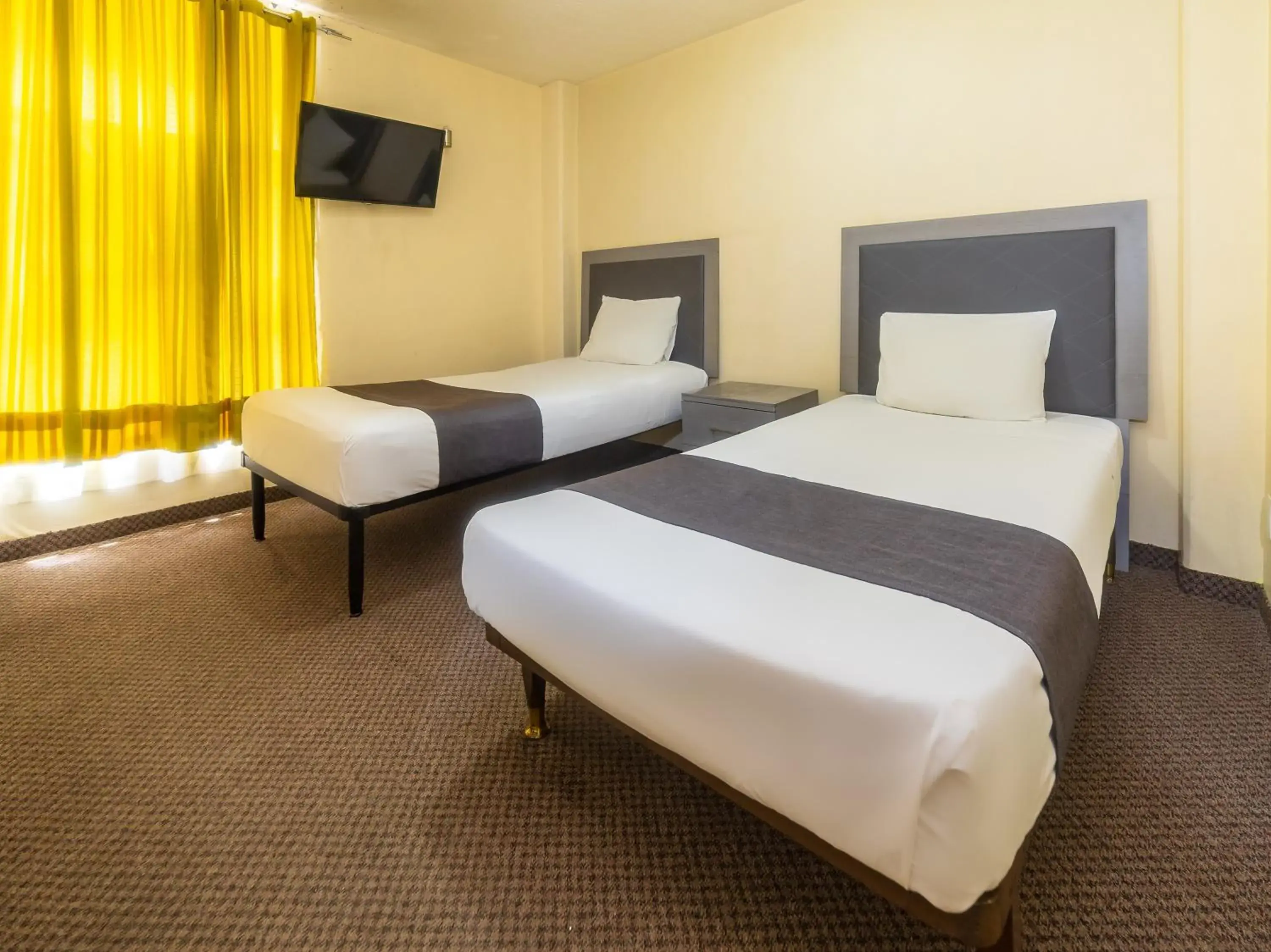 Standard Two Single Beds Kitchenette in Capital O Hotel Suites Marne, Mexico City Standard Two Single Beds Kitchenette in Capital O Hotel Suites Marne, Mexico City