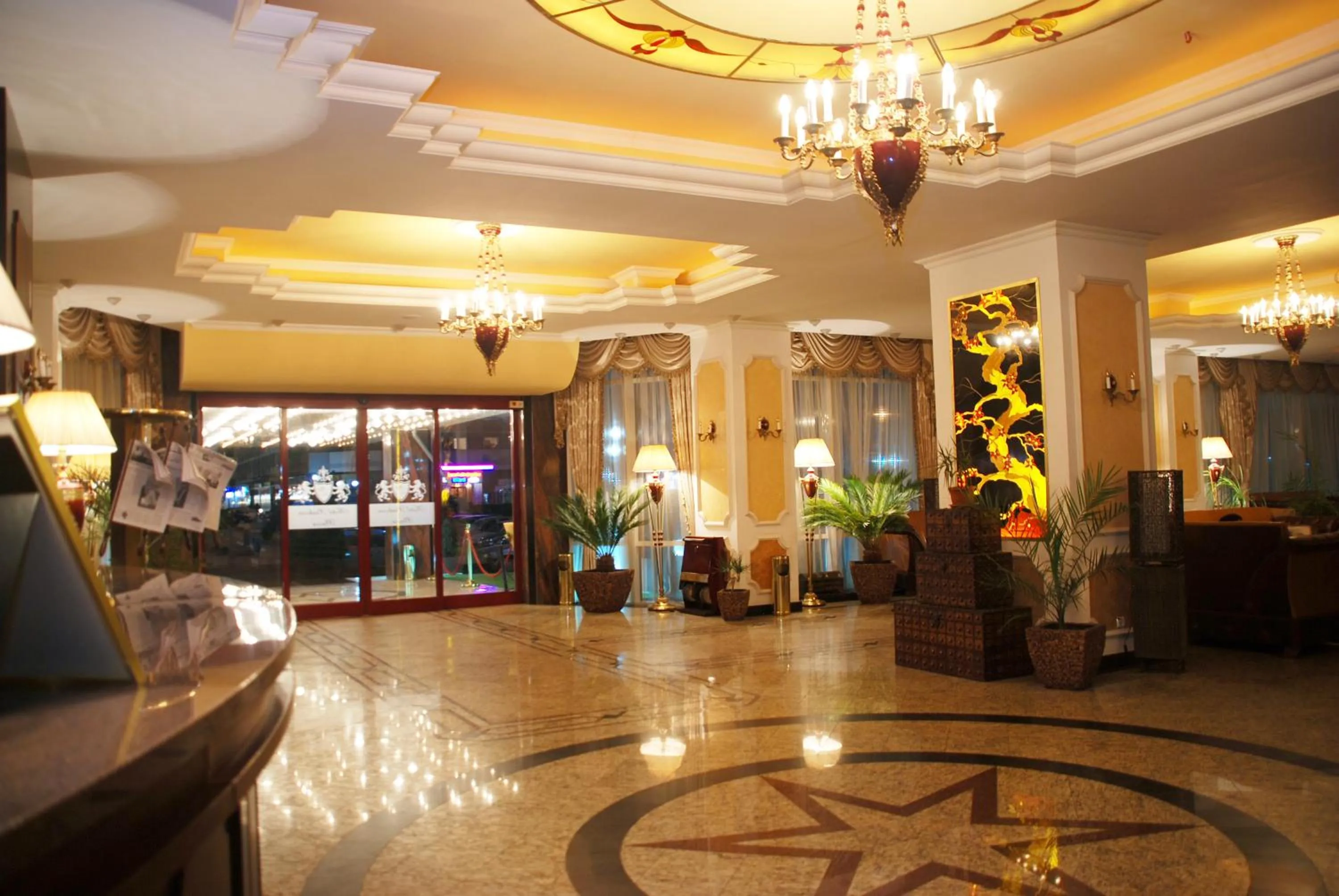 Lobby or reception in Hotel Prahova Plaza
