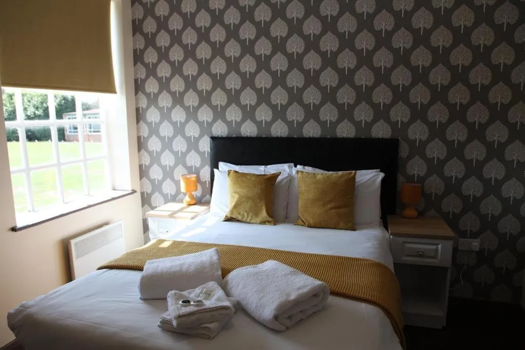 Bed in The Kingstanding Inn