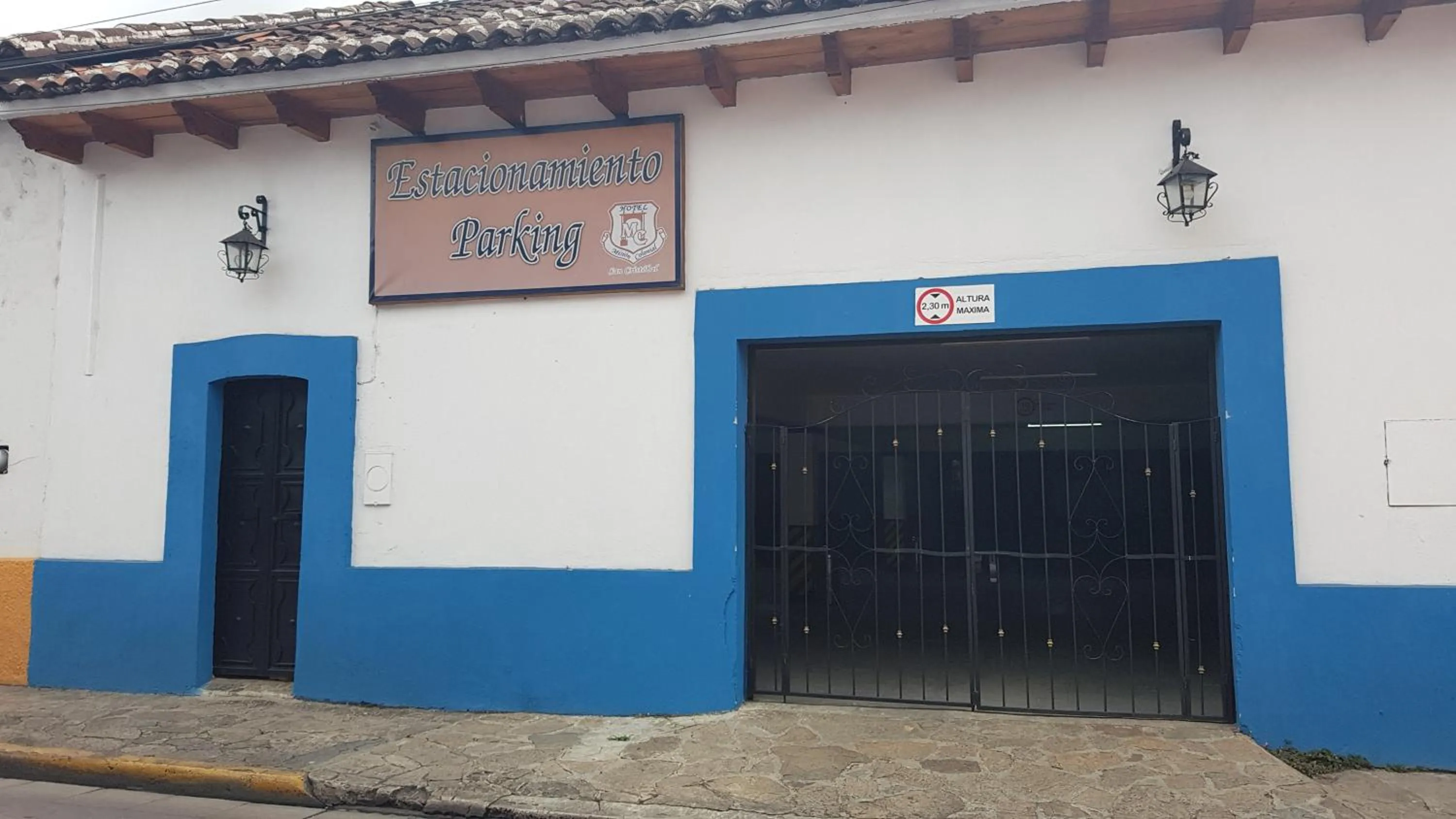 Property building in Nuestras Raíces Hotel - Museo - Restaurante