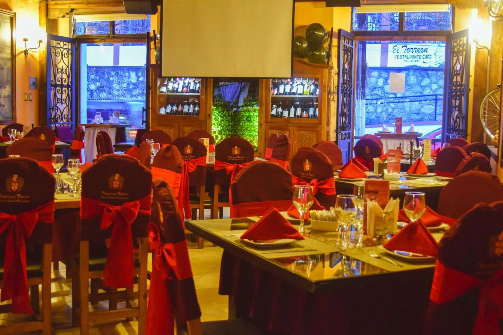 Restaurant/places to eat in Nuestras Raíces Hotel - Museo - Restaurante