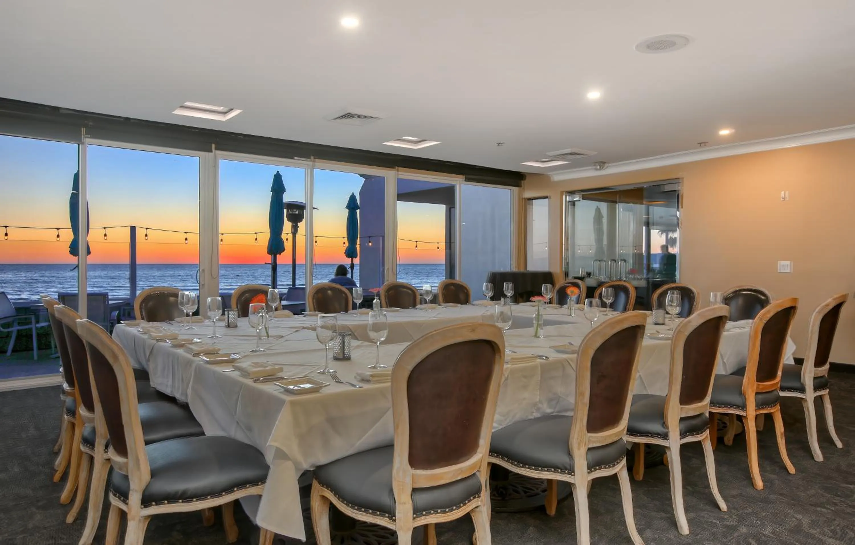 Meeting/conference room in SeaVenture Beach Hotel