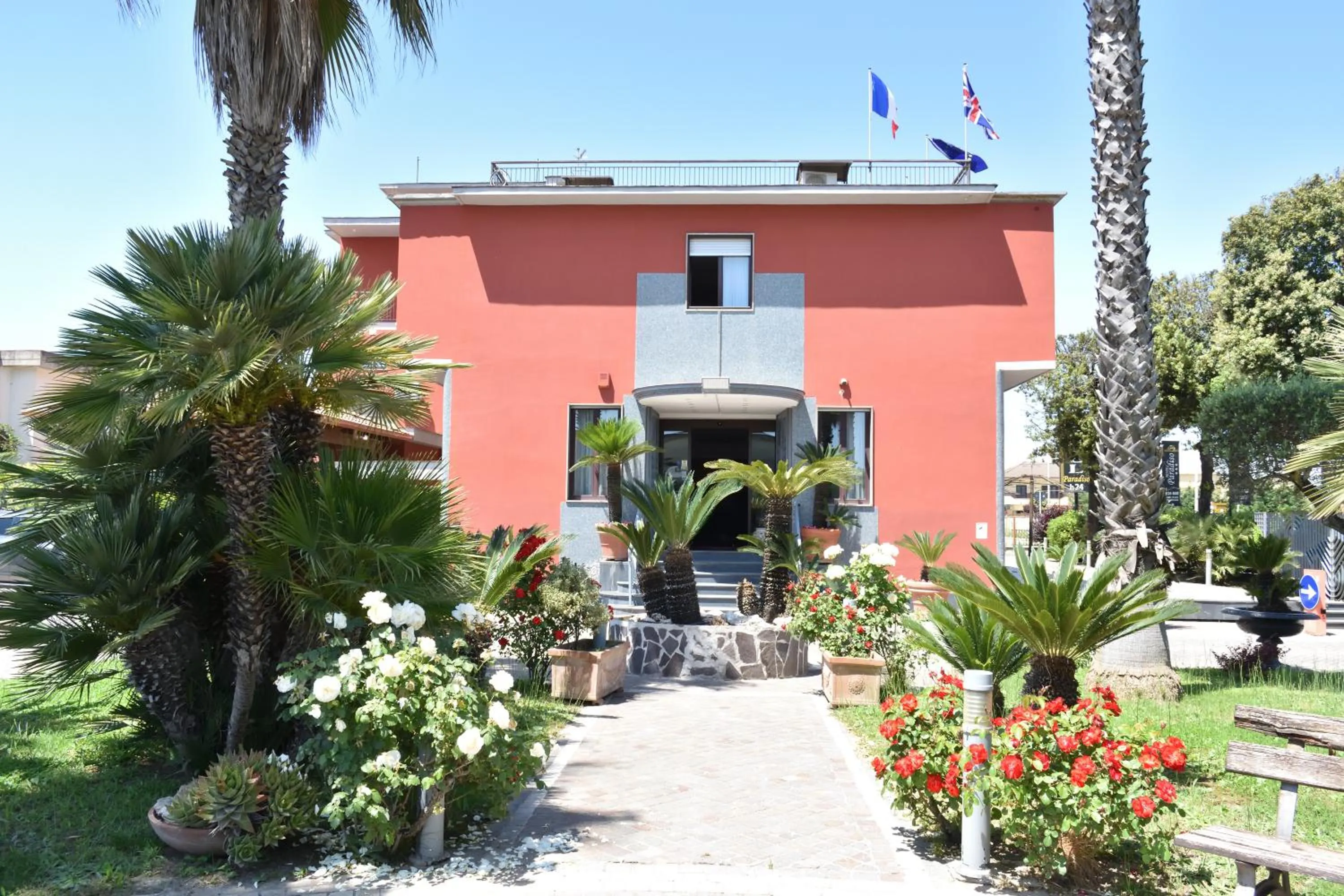 Garden in Hotel Paradiso