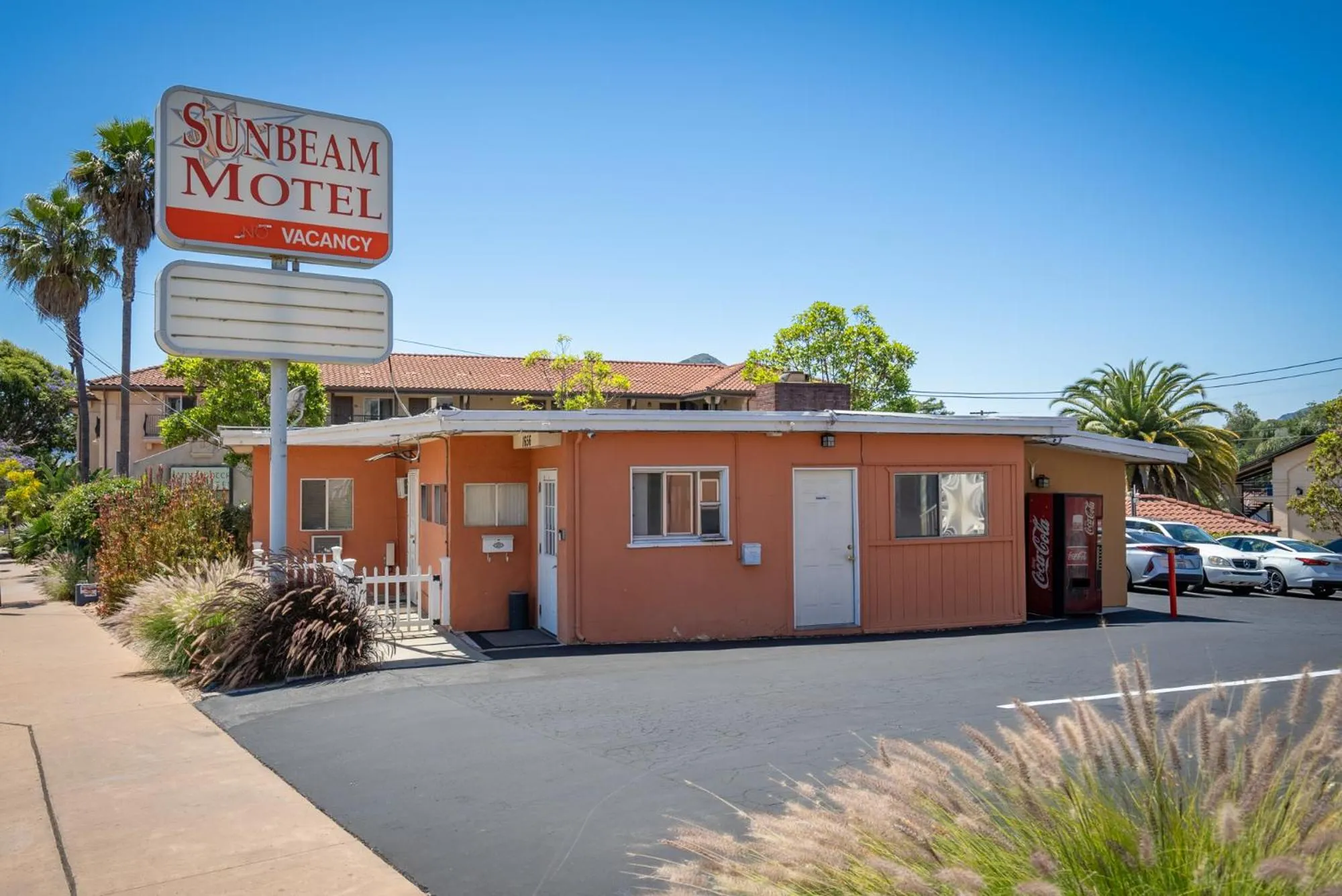 Property building in Sunbeam Motel
