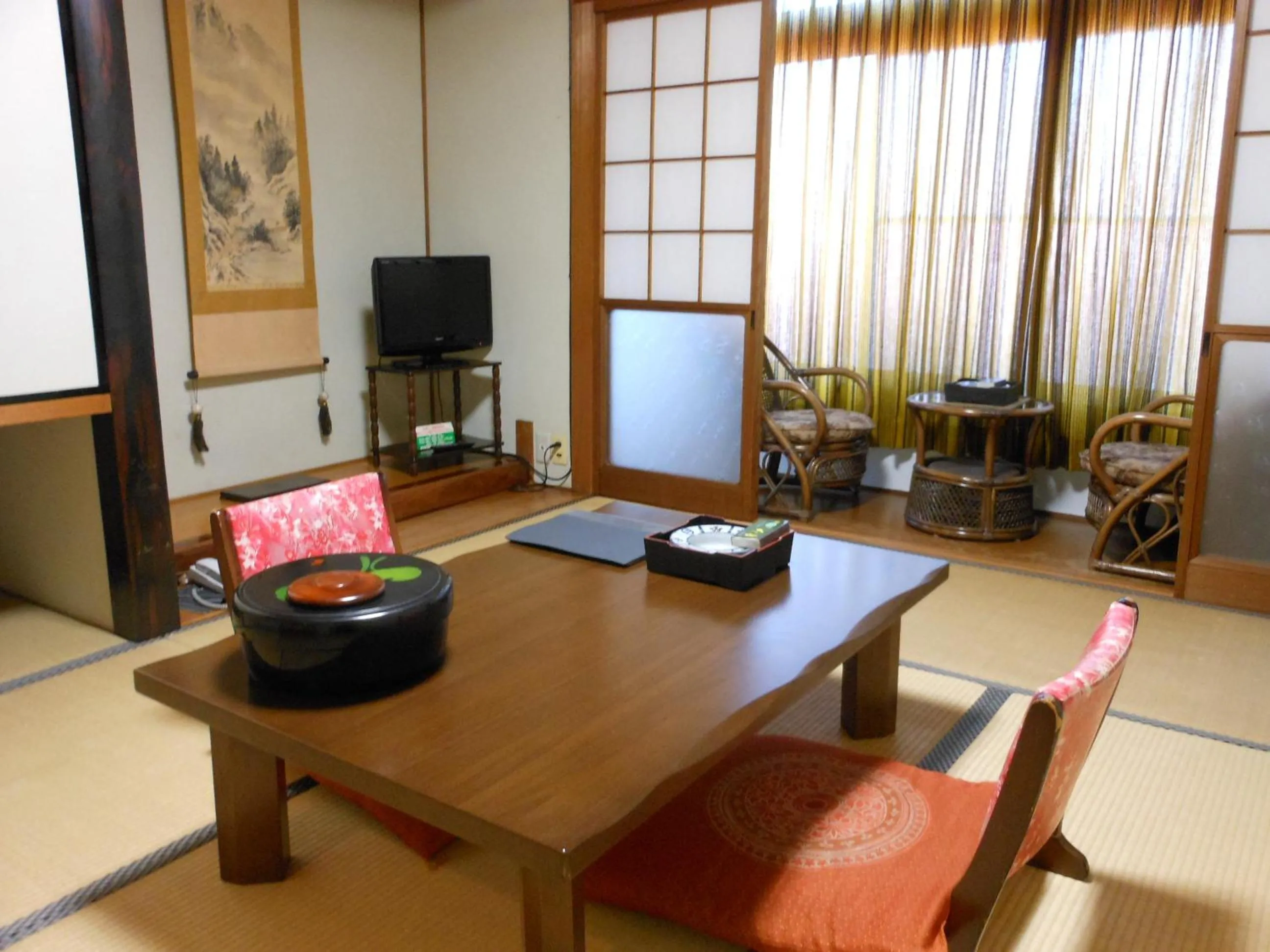 Photo of the whole room in Noren Yado Meigetsu