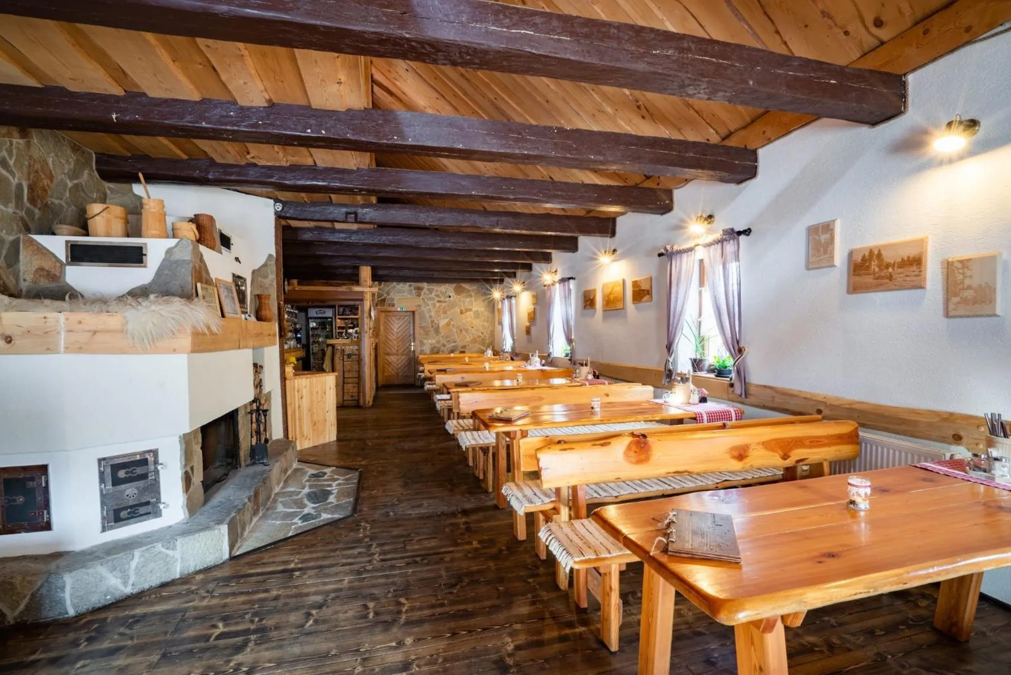 Restaurant/places to eat in Chata Magurka
