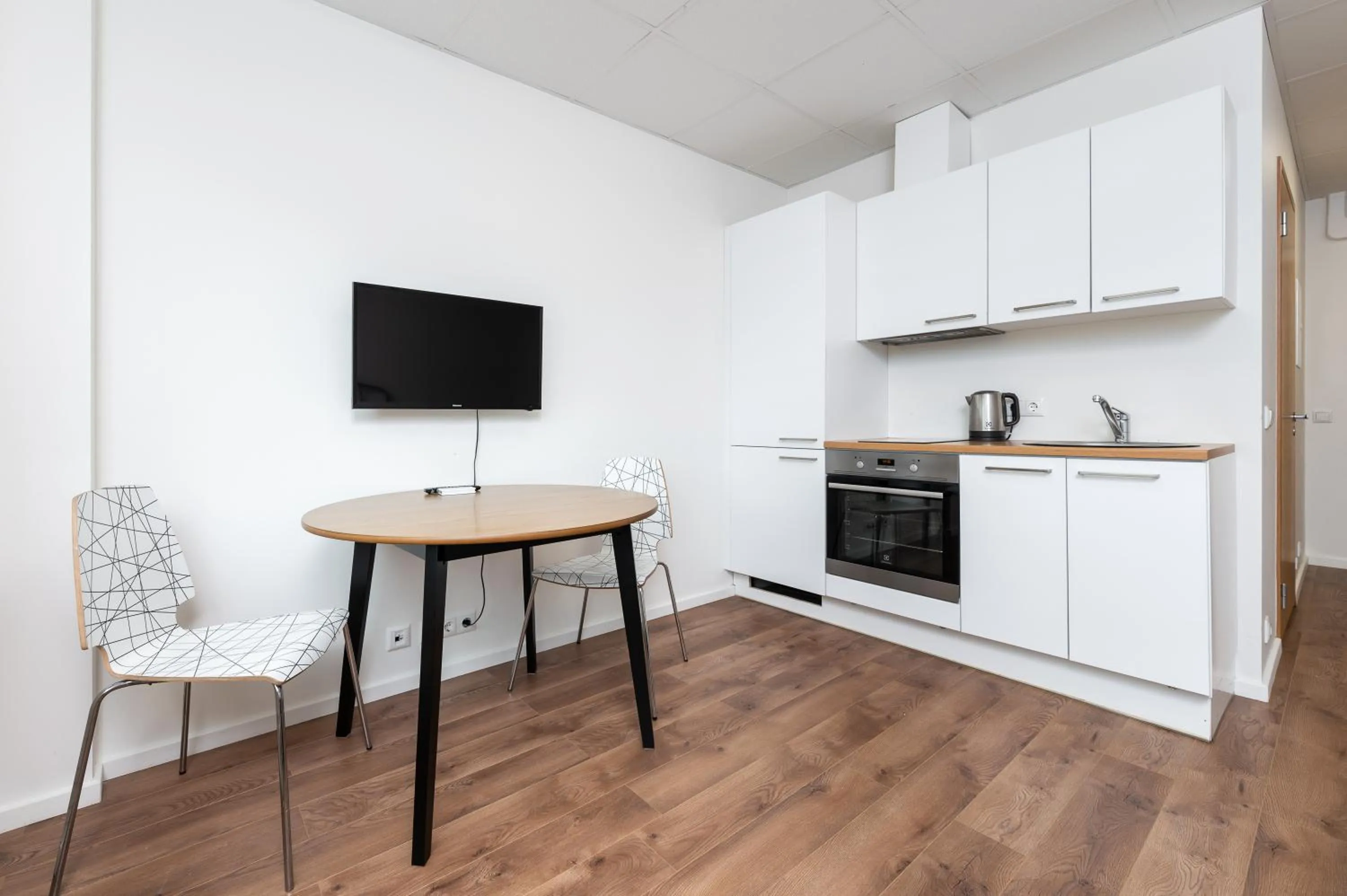 TV and multimedia in LKS Apartment one