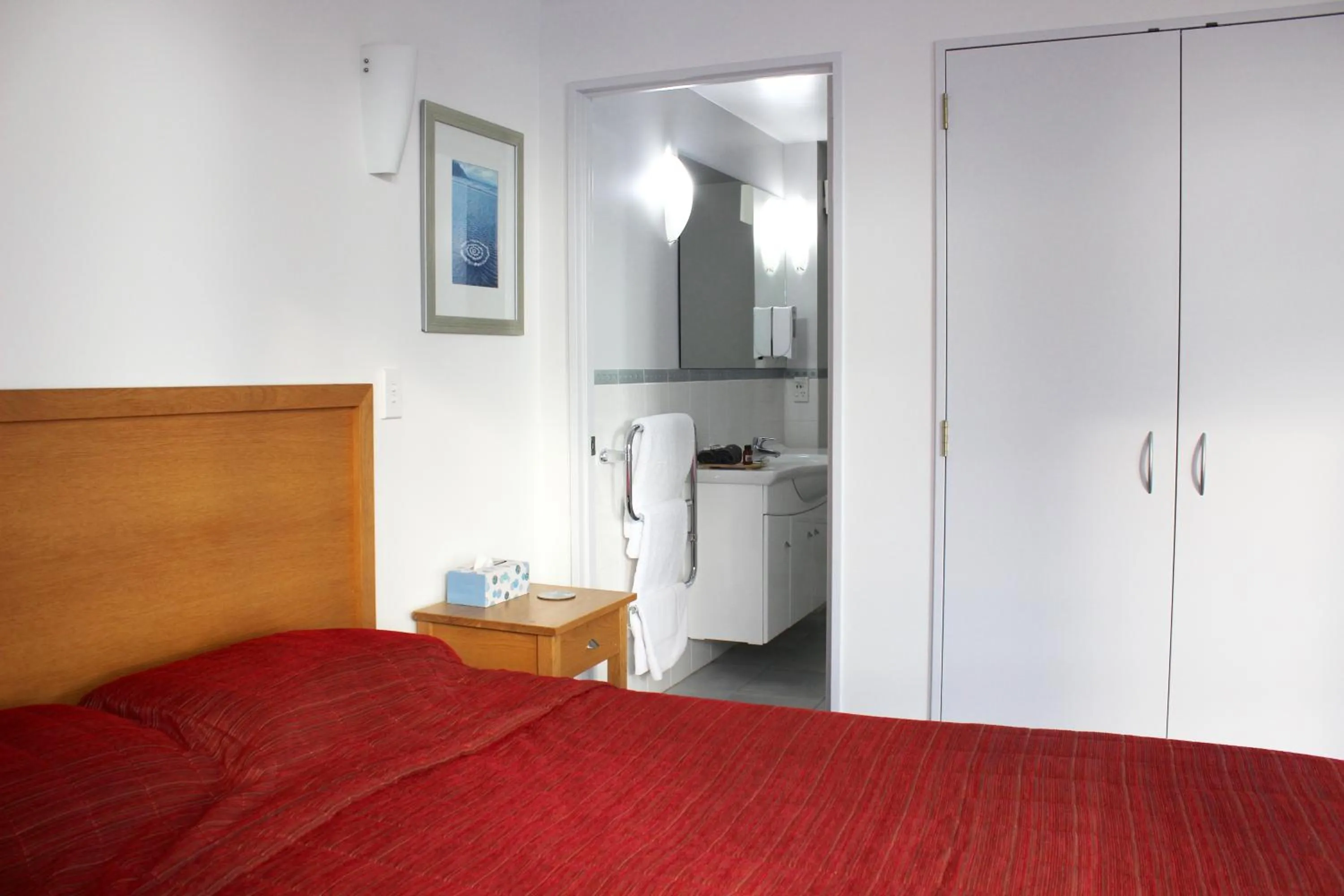 Bed in The Anchorage Apartments