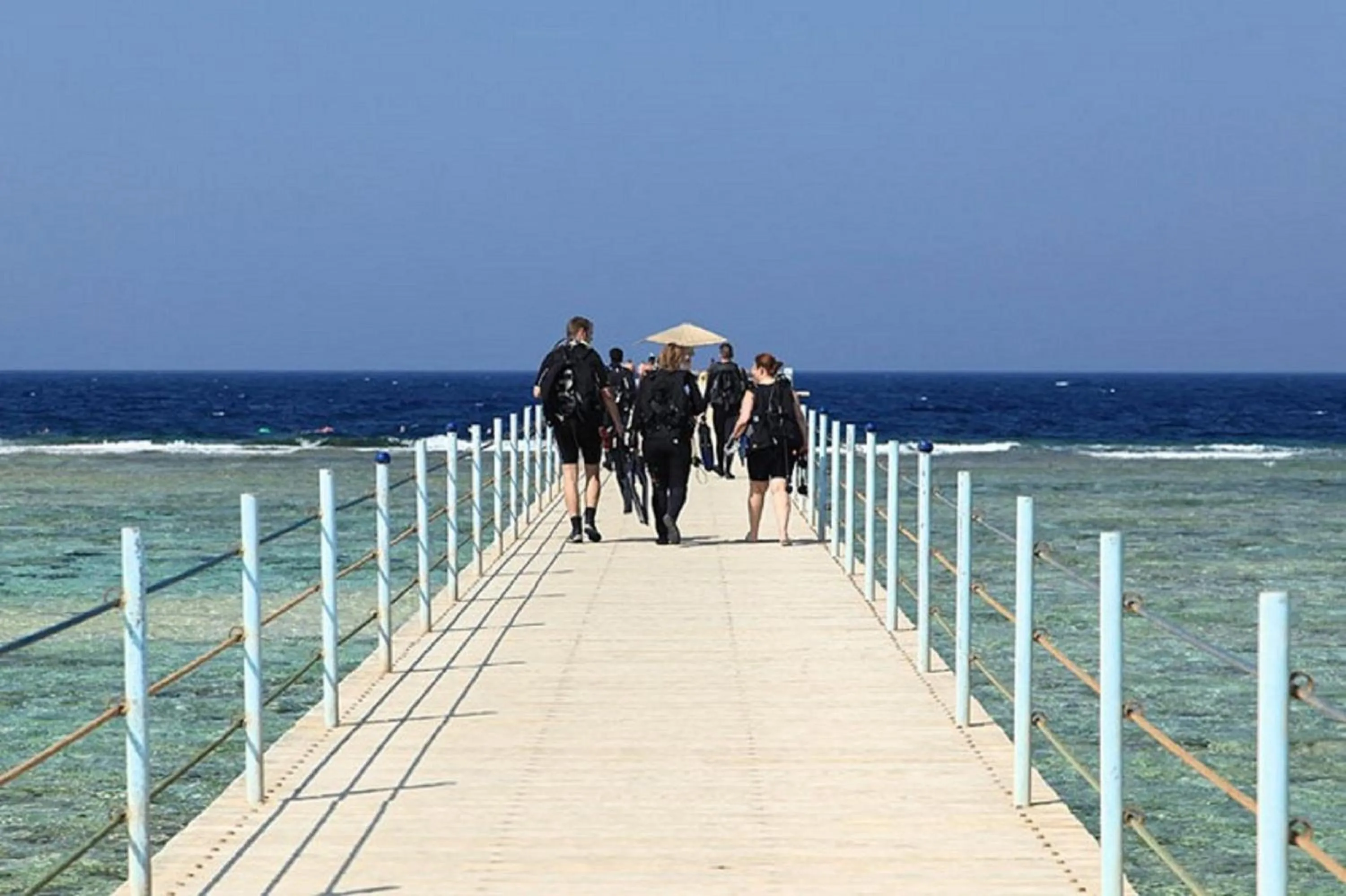 Diving in Three Corners Happy Life Beach Resort