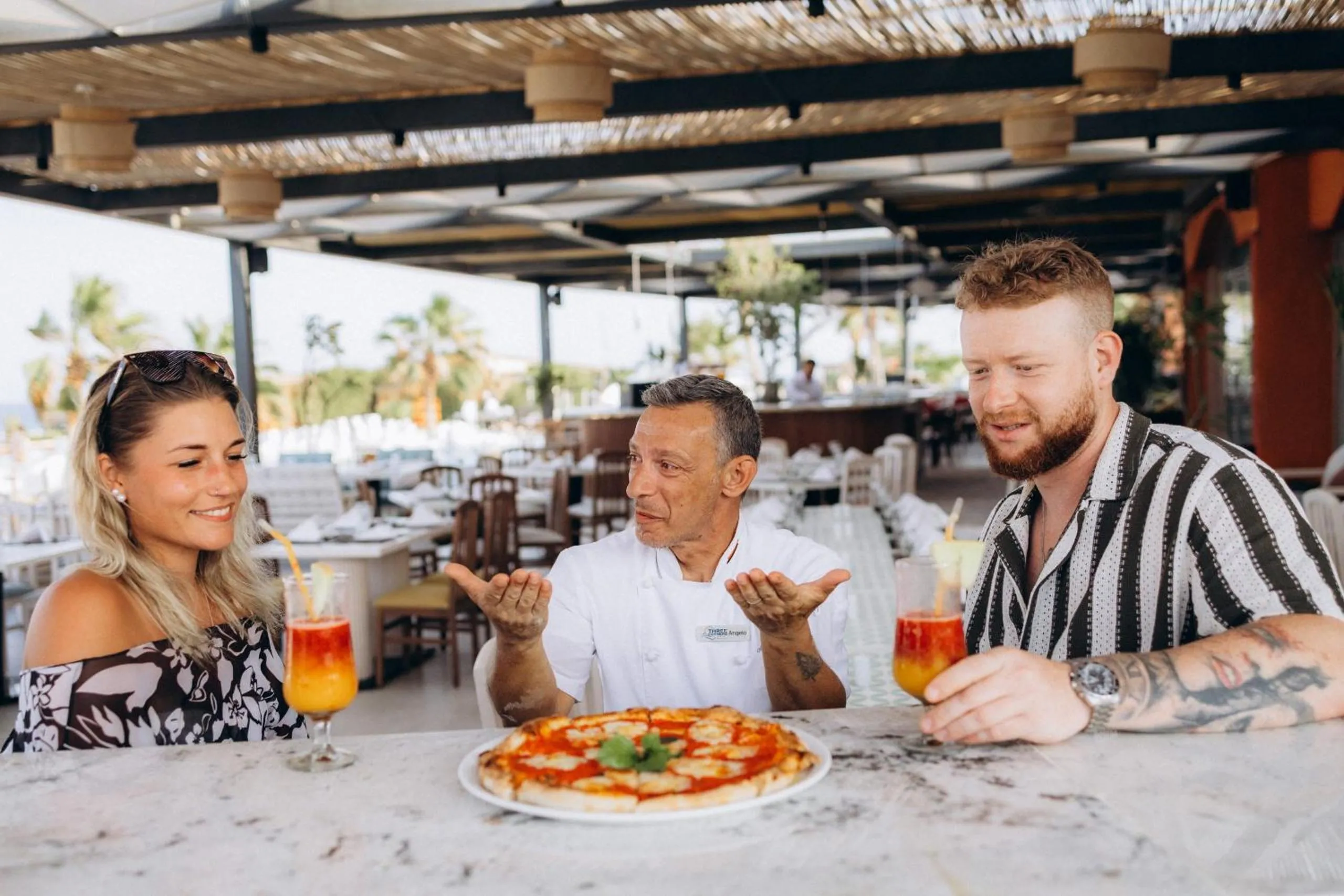 Restaurant/places to eat in Three Corners Happy Life Beach Resort