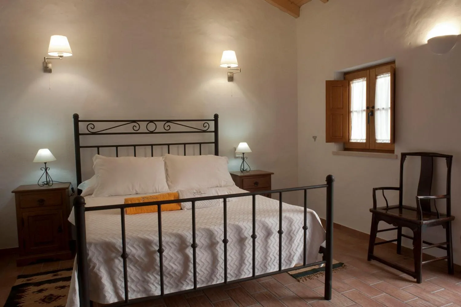 Day, Bed in Quinta do Chocalhinho Agroturismo & SPA