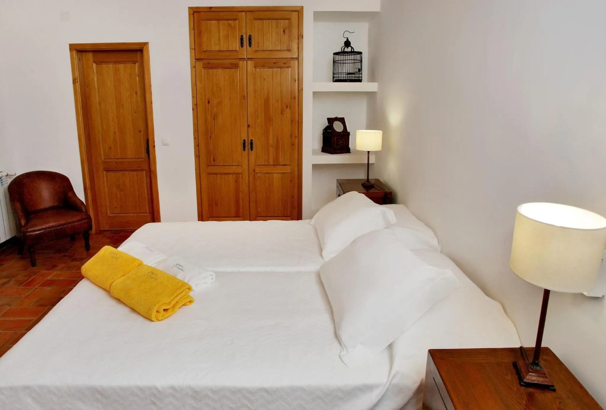 Photo of the whole room, Bed in Quinta do Chocalhinho Agroturismo & SPA