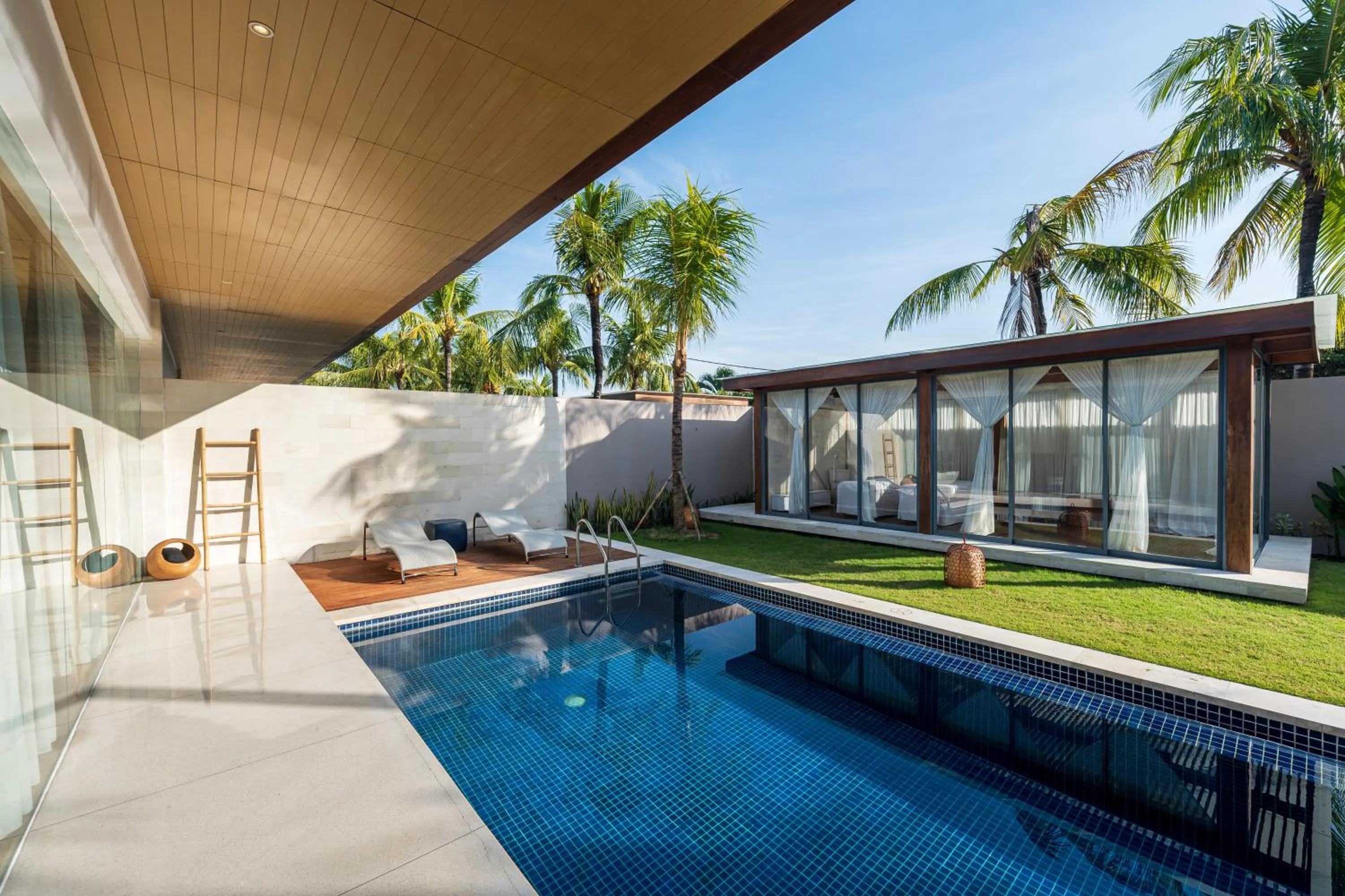 Swimming pool in One Eleven