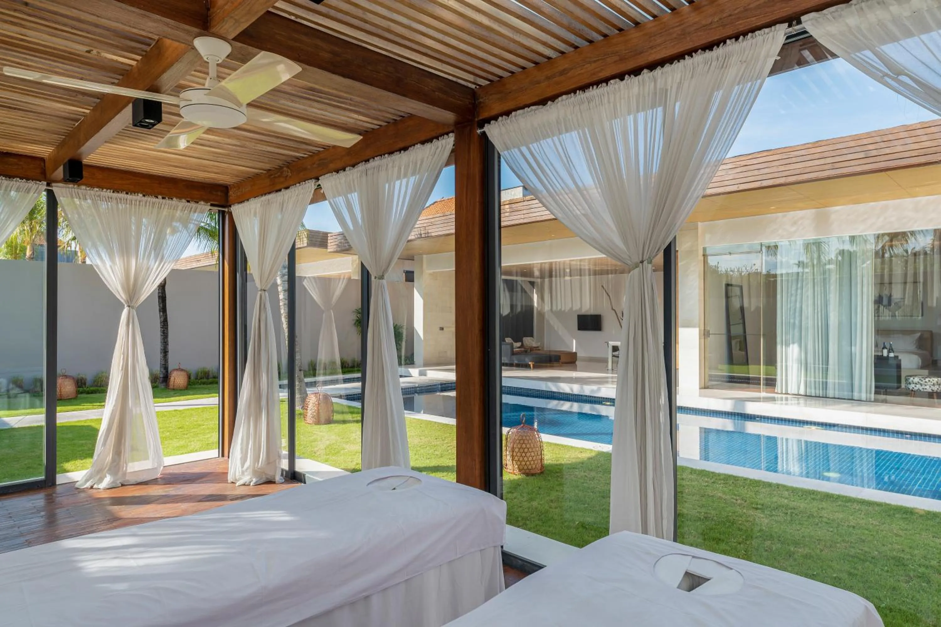 Massage in One Eleven