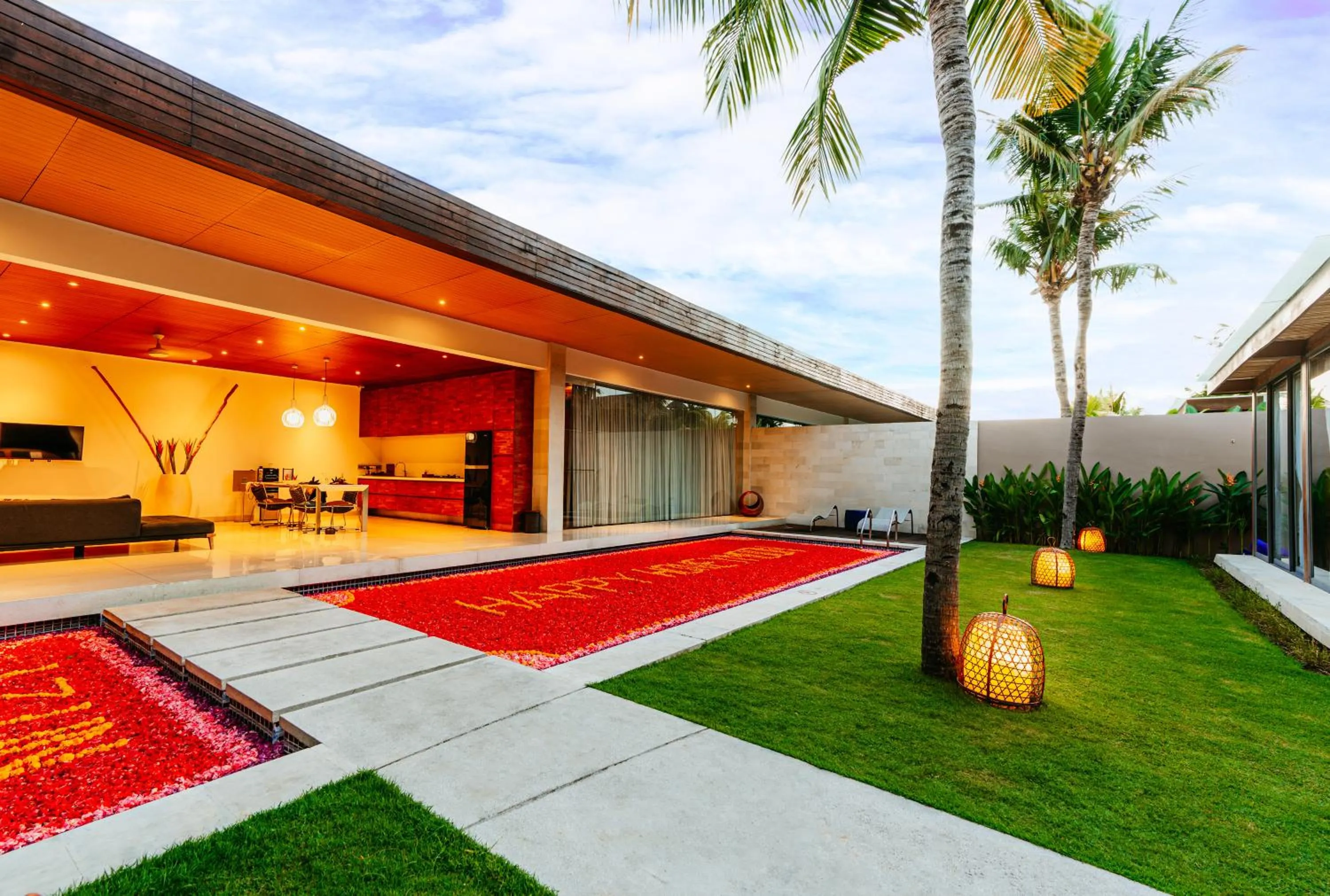 Swimming pool in One Eleven