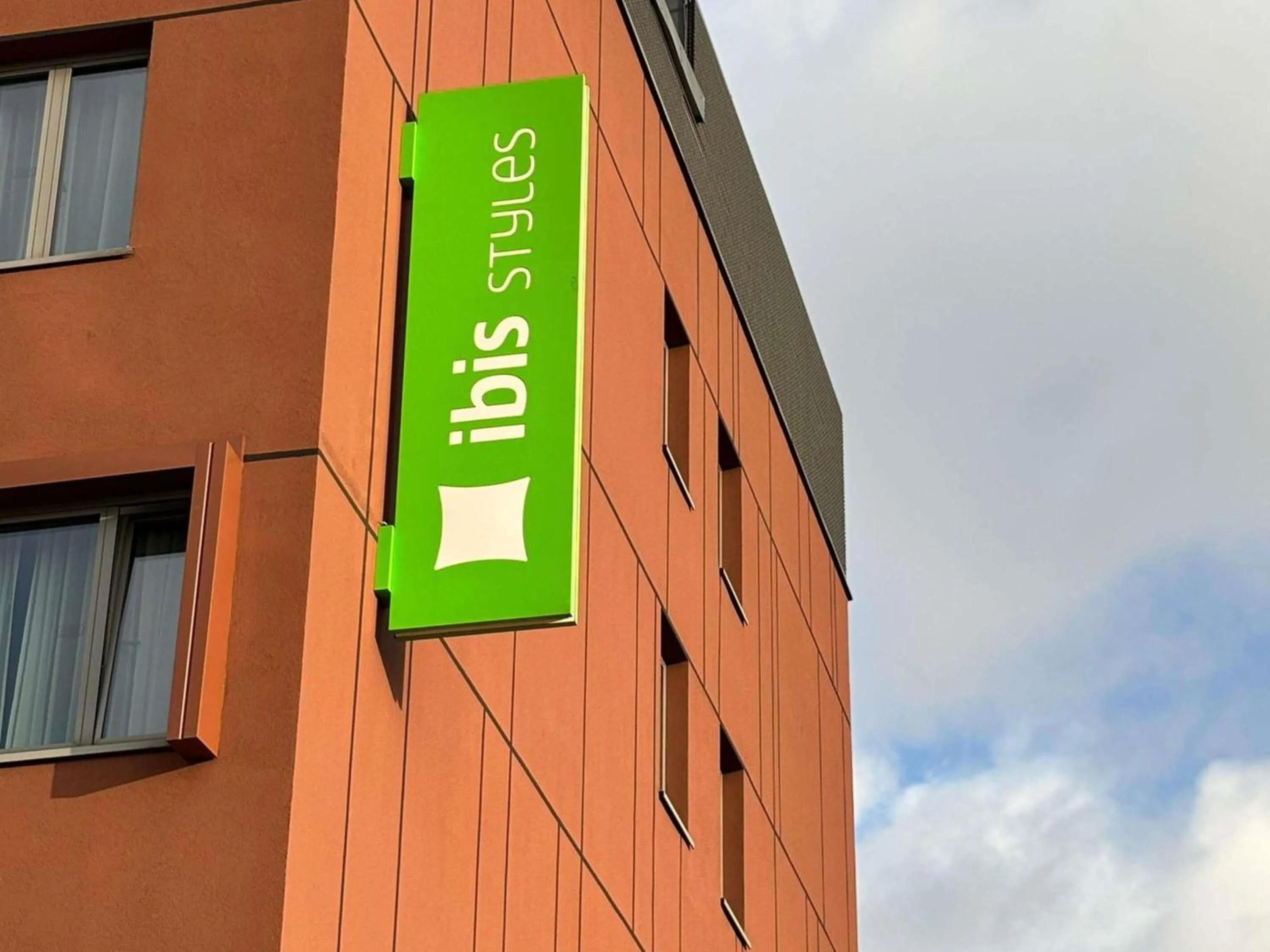 Property building in ibis Styles Warszawa Airport