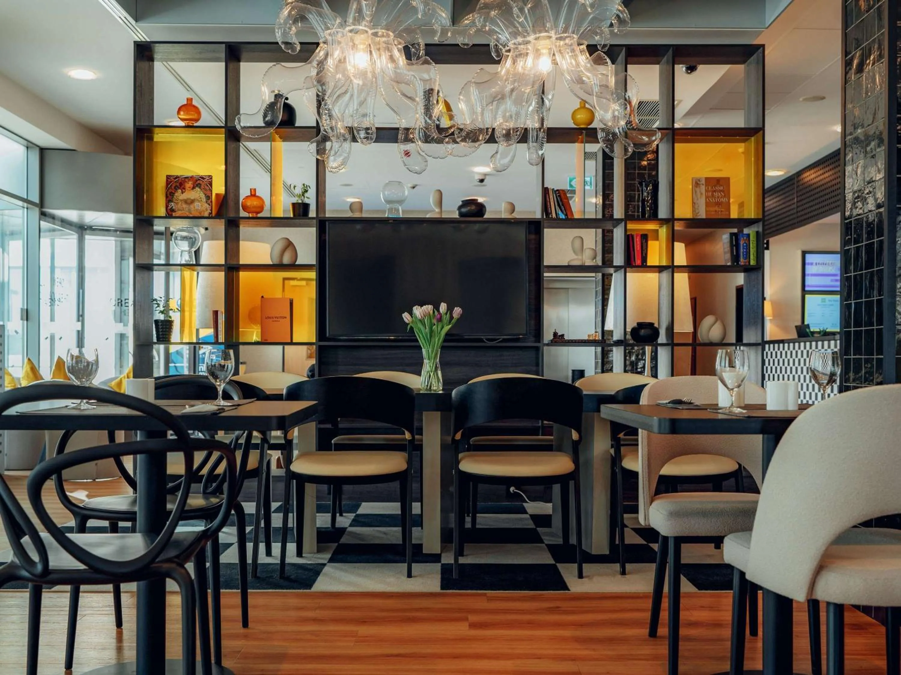 Property building in ibis Styles Warszawa Airport