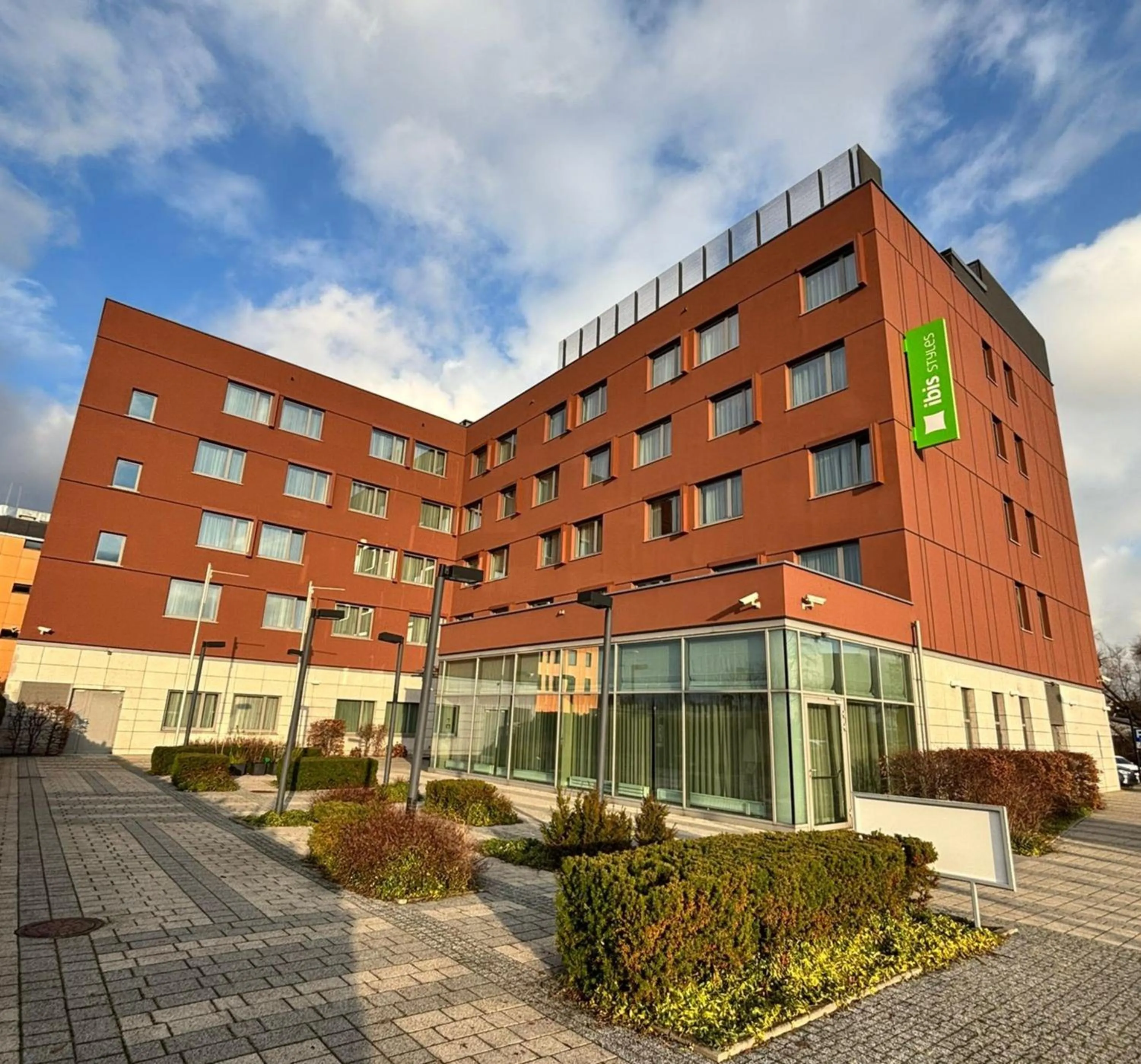 Property building in ibis Styles Warszawa Airport