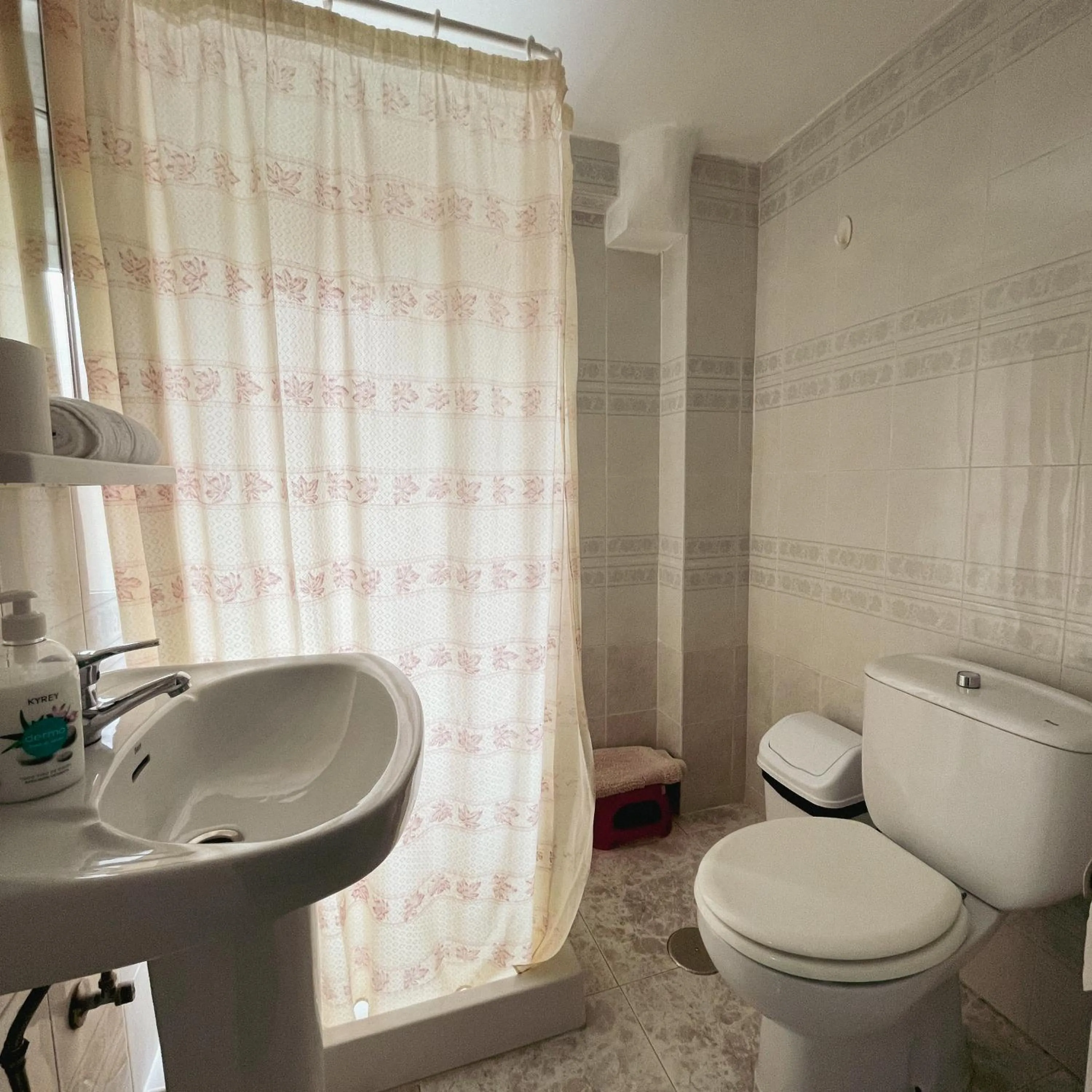 Bathroom in HOSTAL MONREAL