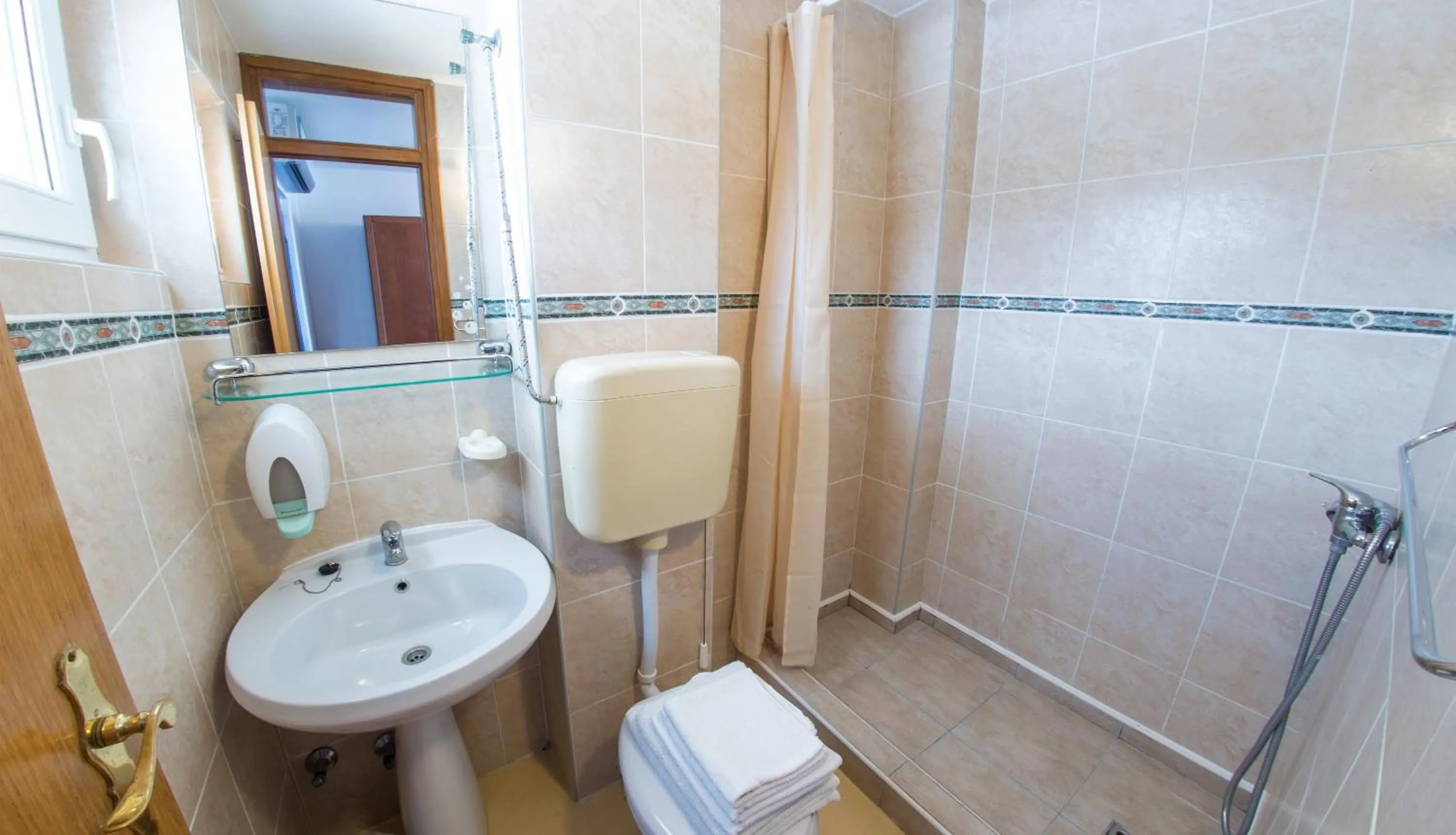 Shower in Beach Hotel