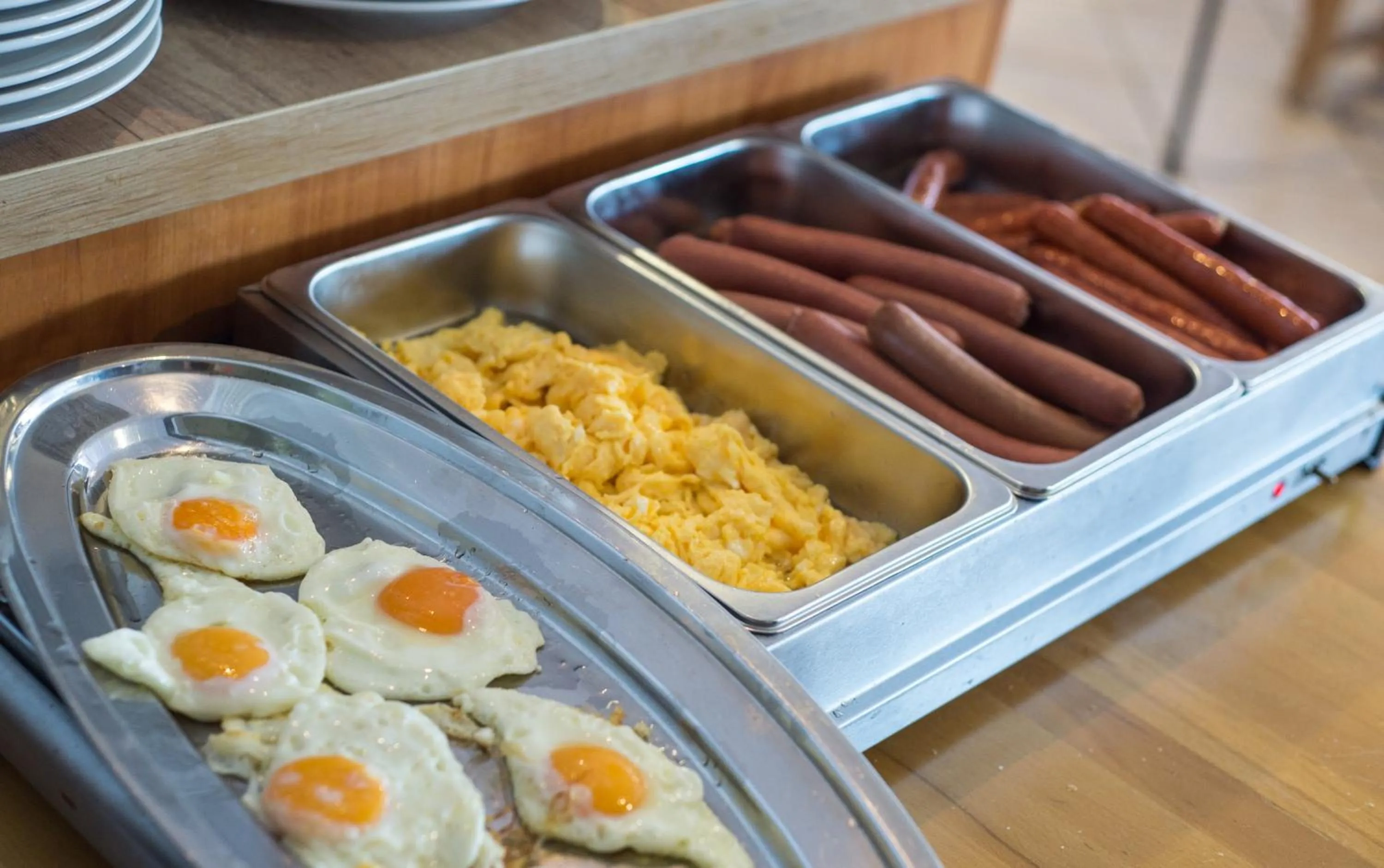 Food and drinks in Beach Hotel