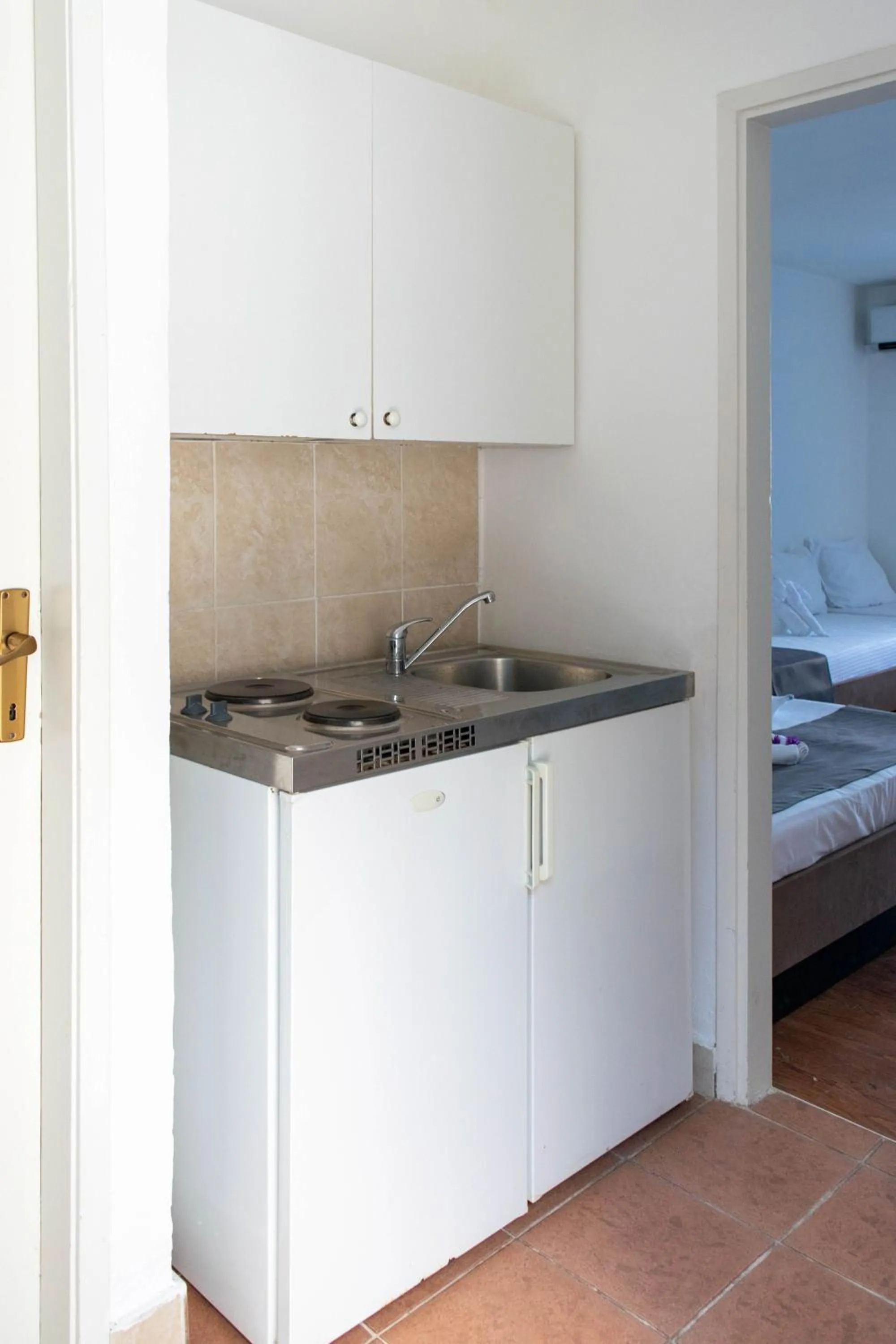 Kitchen or kitchenette in Beach Hotel
