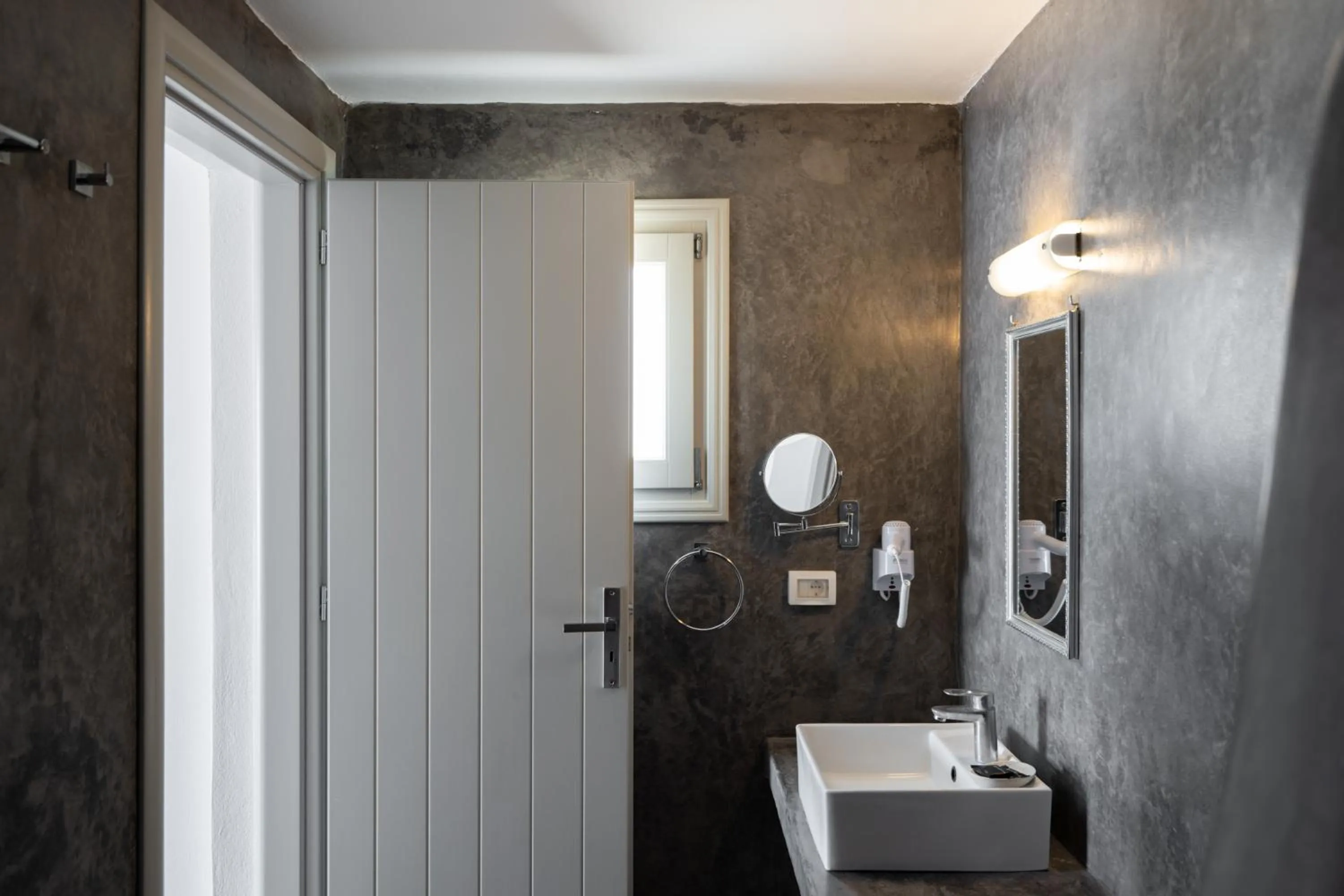 Bathroom in Goulielmos Hotel & Spa