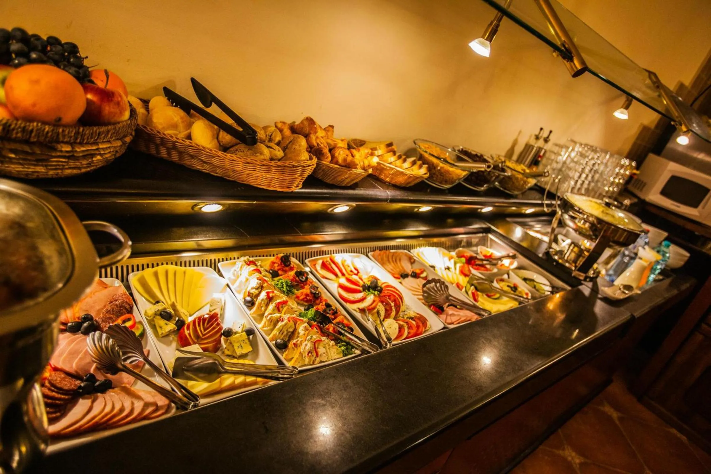 Buffet breakfast in Casa Wagner