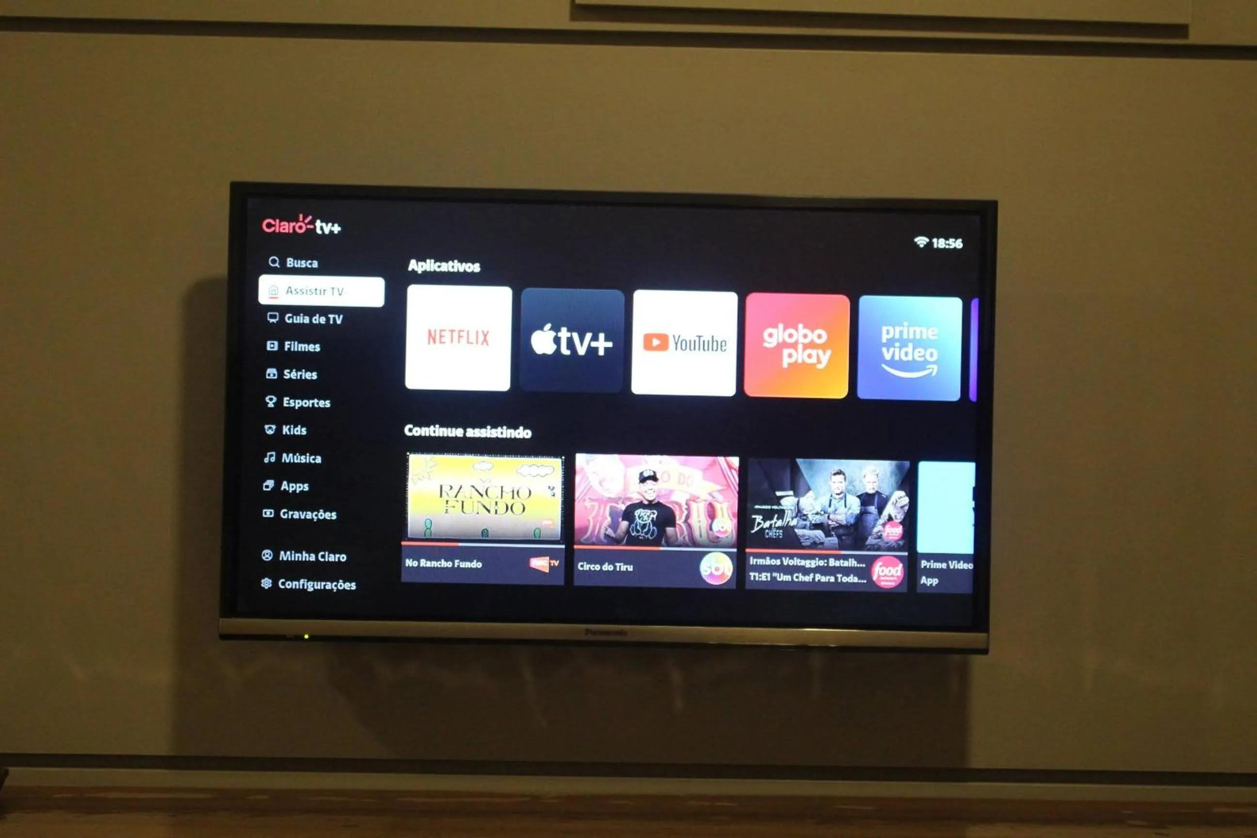 TV and multimedia in Holiday Ingleses