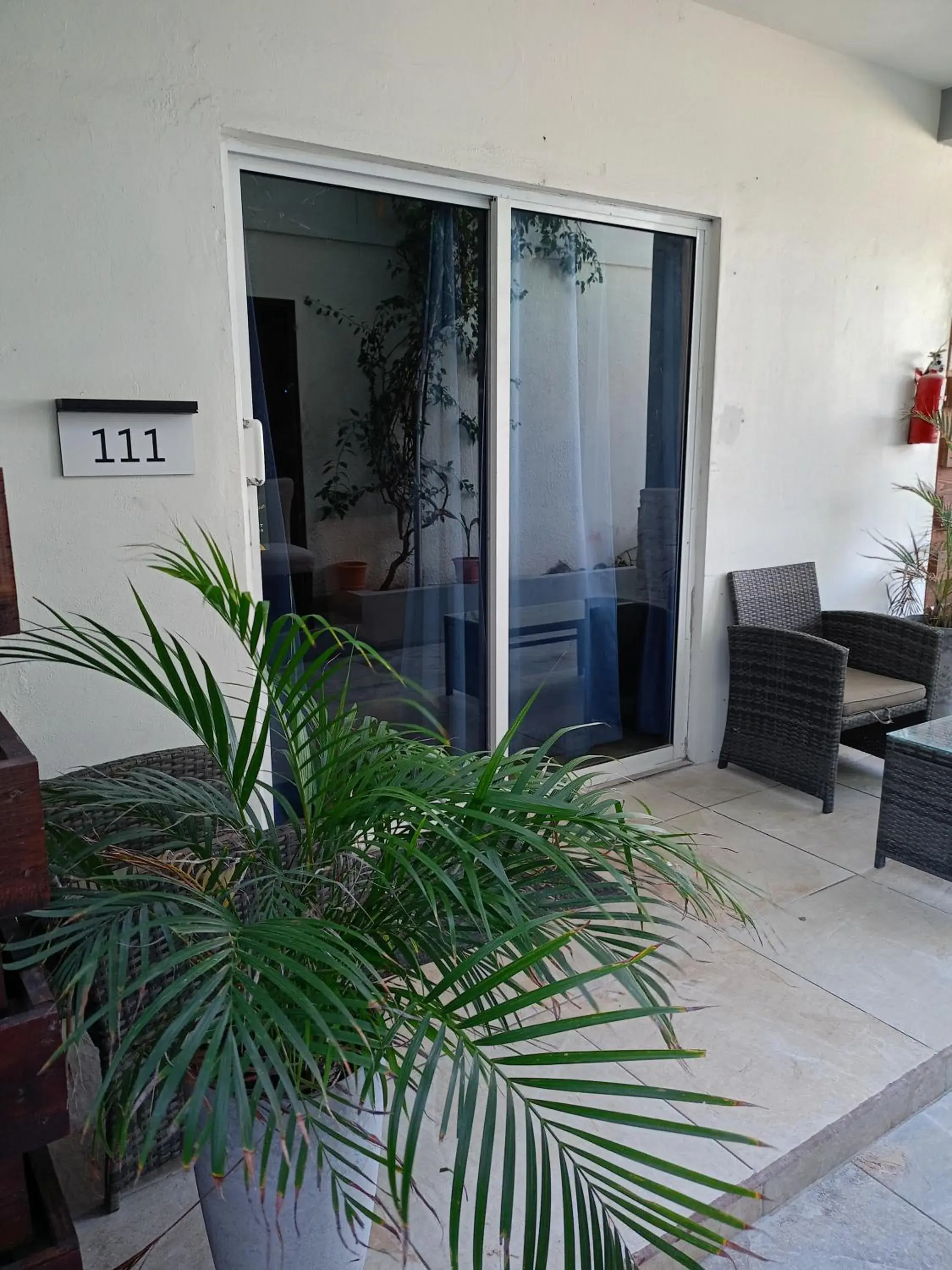 Junior Suite with Garden View in Barefoot Caye Caulker Hotel Junior Suite with Garden View in Barefoot Caye Caulker Hotel