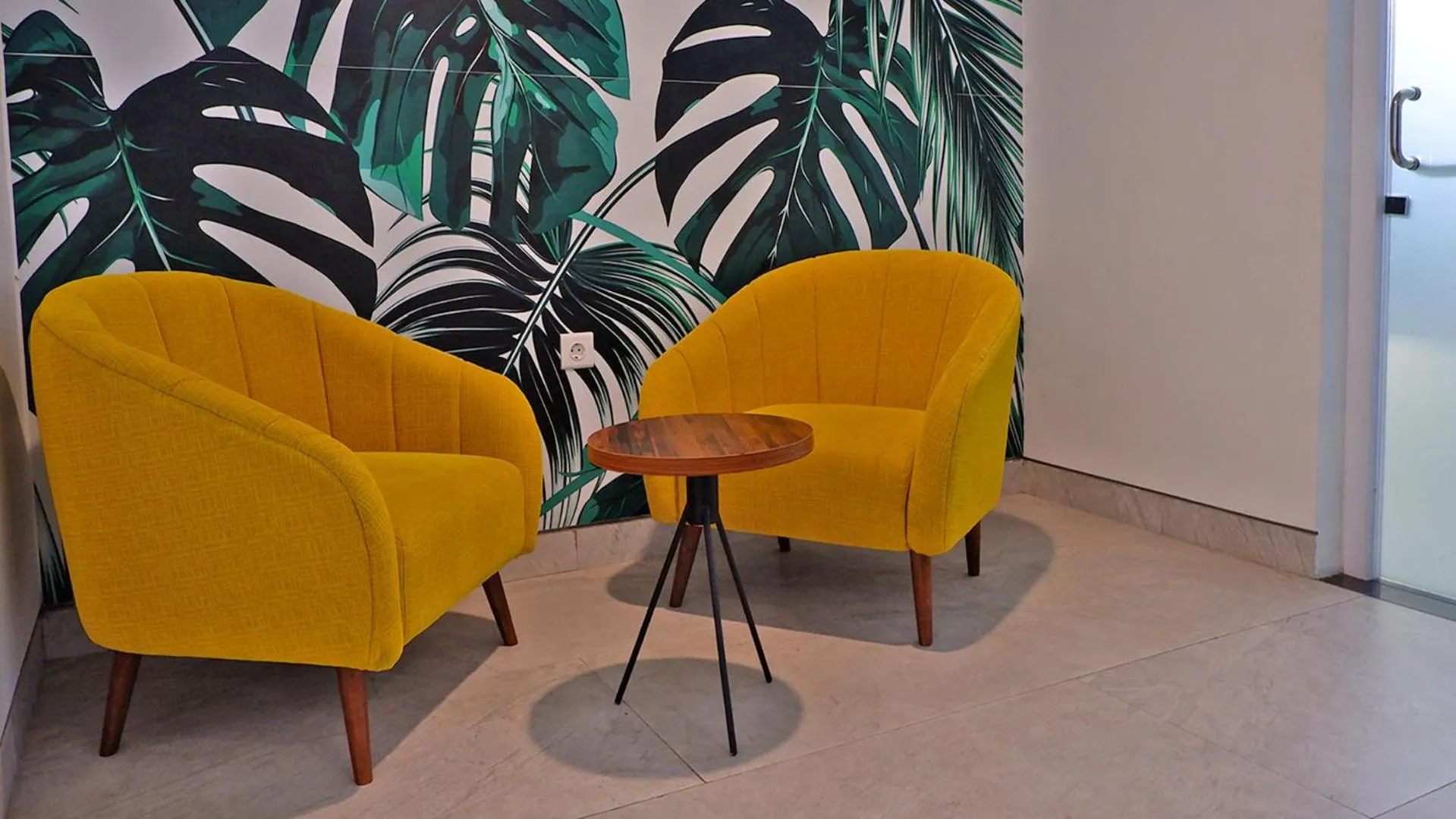 Front One Resort Magelang