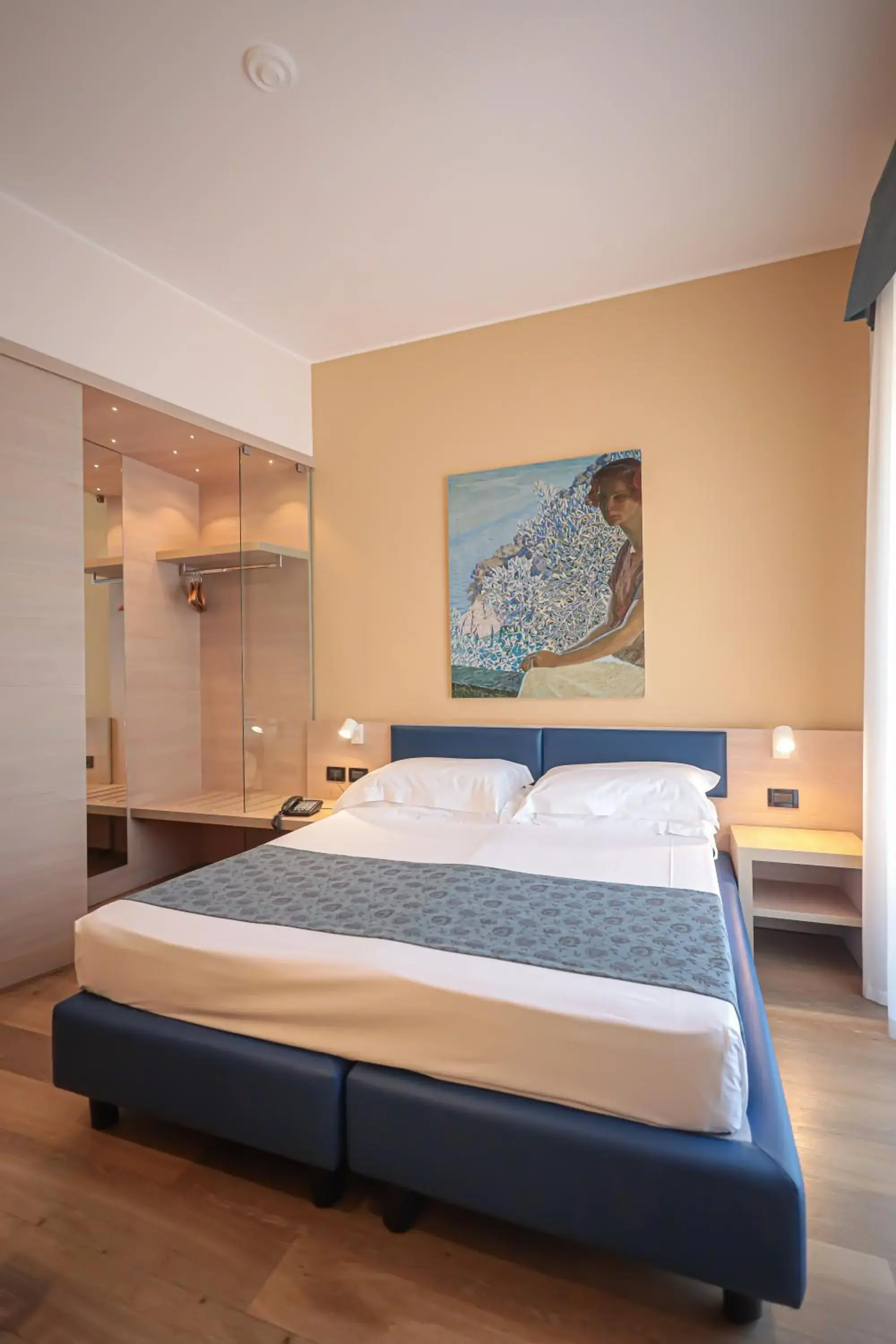 Standard Double or Twin Room with Balcony - single occupancy in Hotel Esperia Standard Double or Twin Room with Balcony - single occupancy in Hotel Esperia