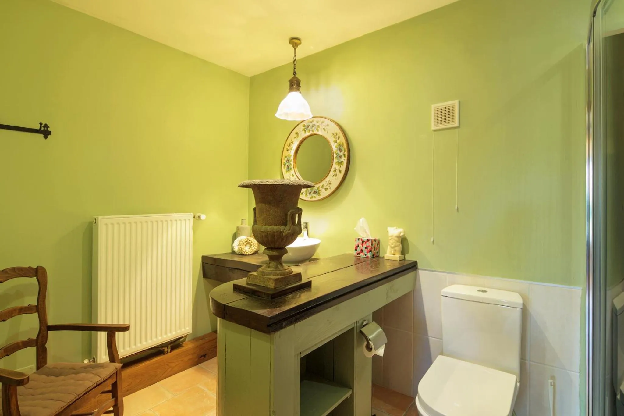 Bathroom in Le Cuisinier en Combraille
