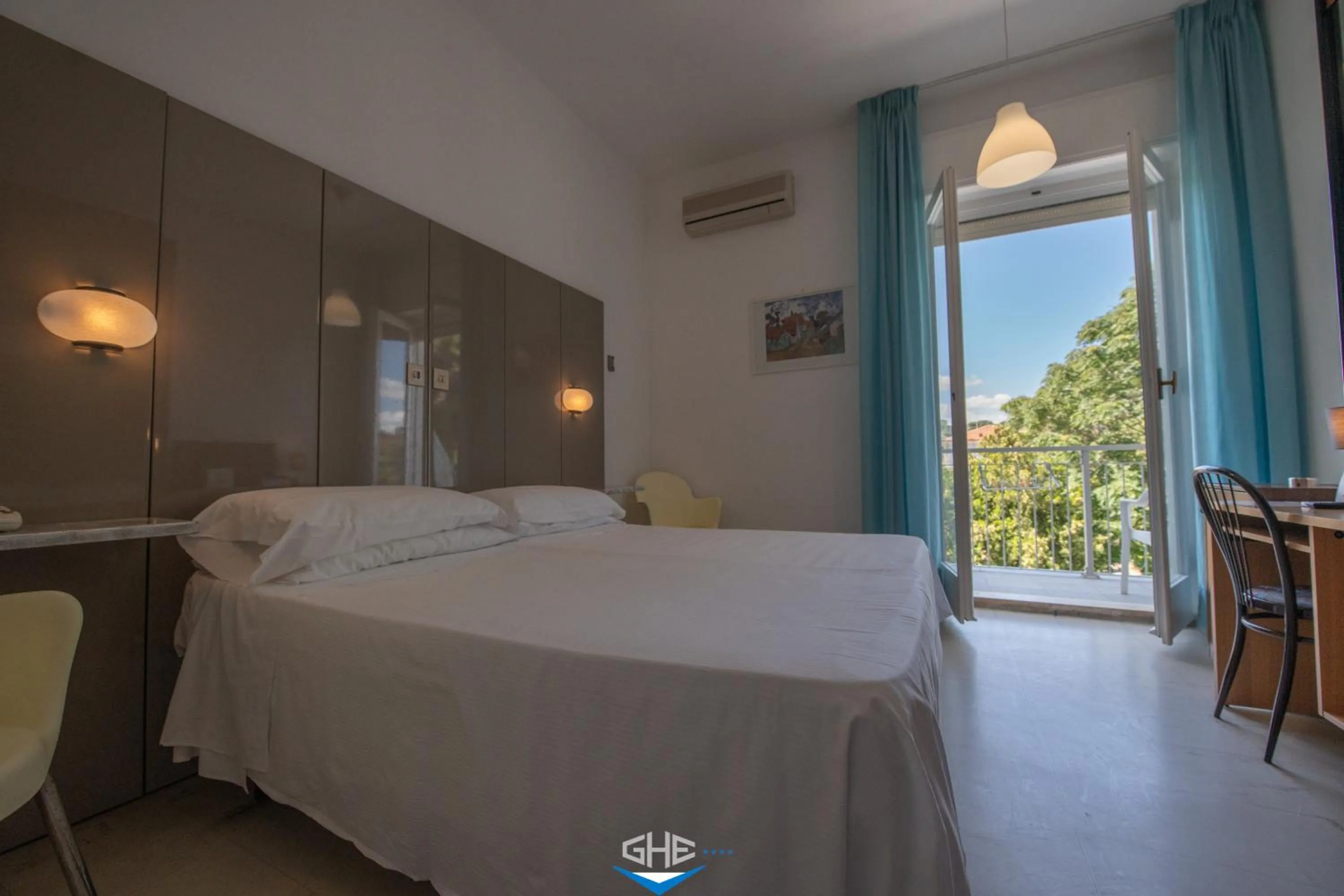 Bed in Grand Hotel Excelsior