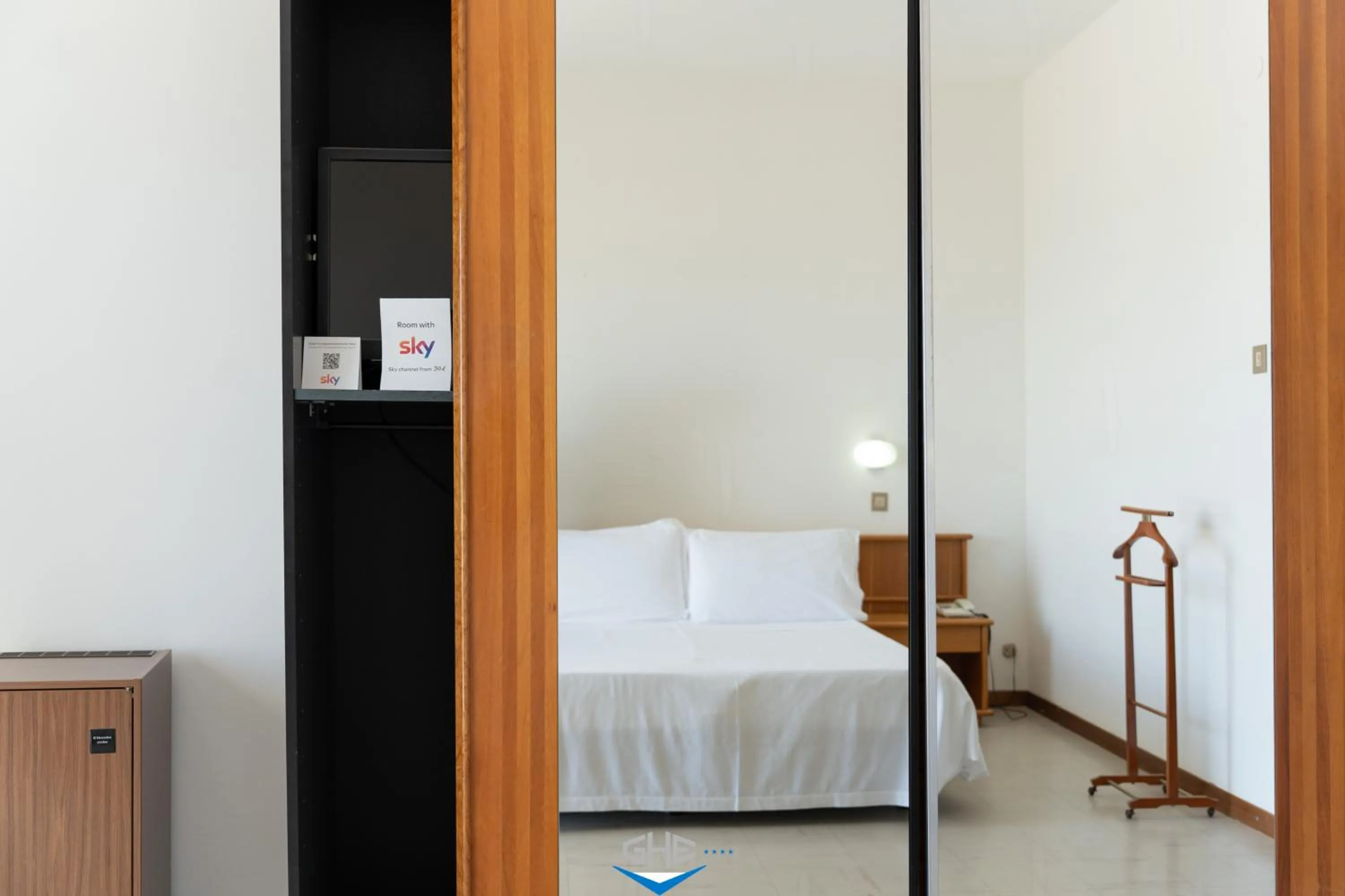 Bedroom, Bed in Grand Hotel Excelsior