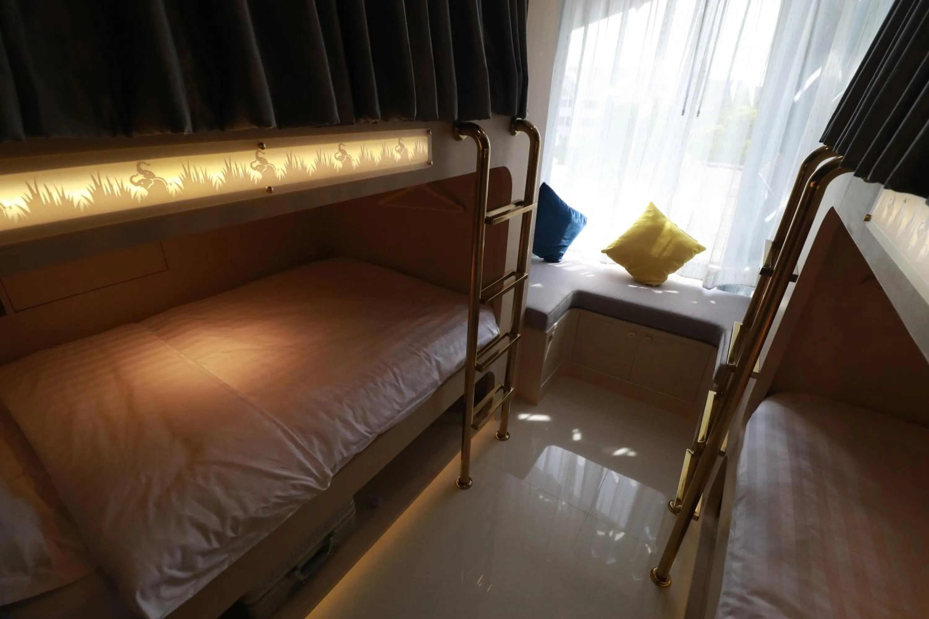 Bed in The LOL Elephant Hostel