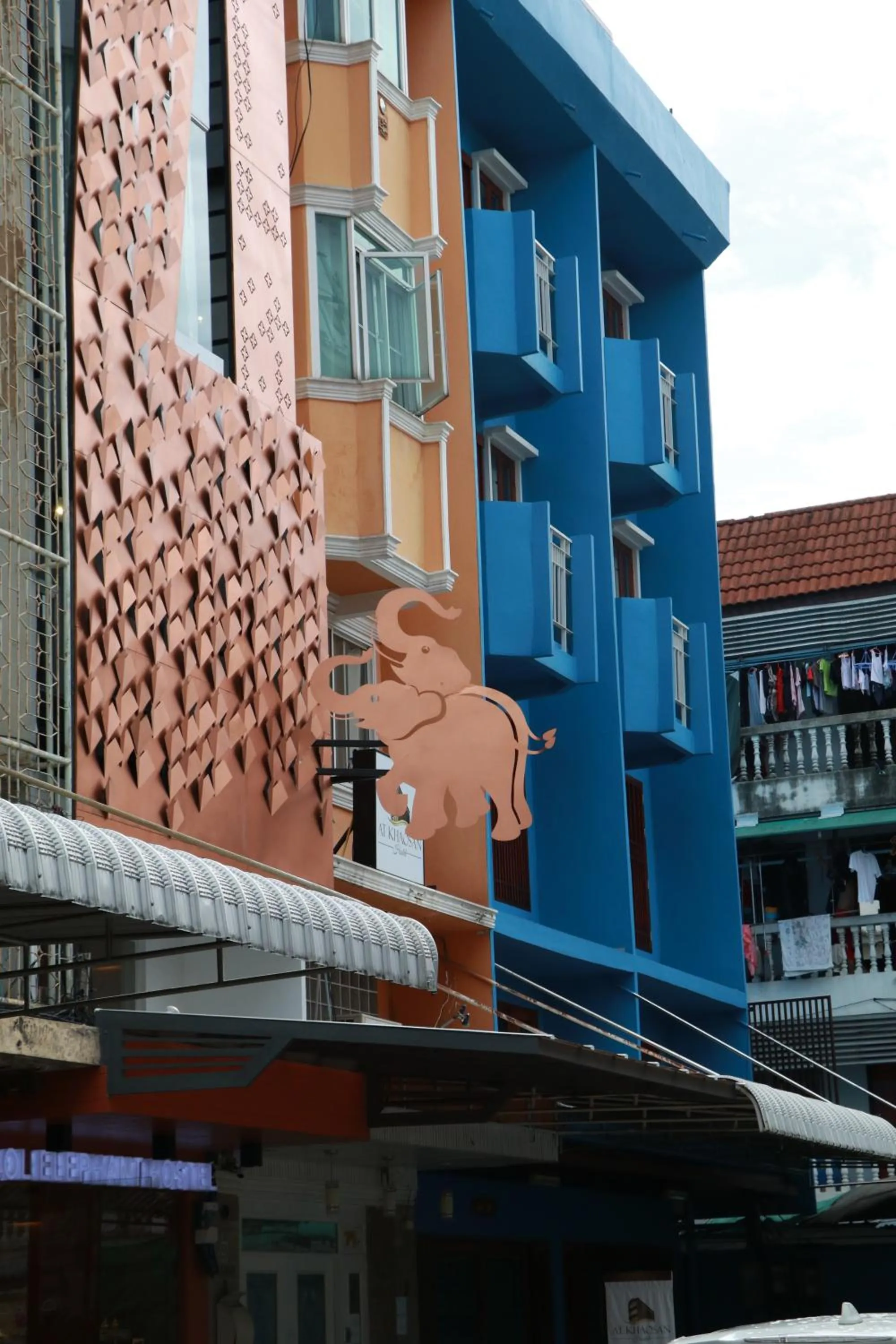 The LOL Elephant Hostel