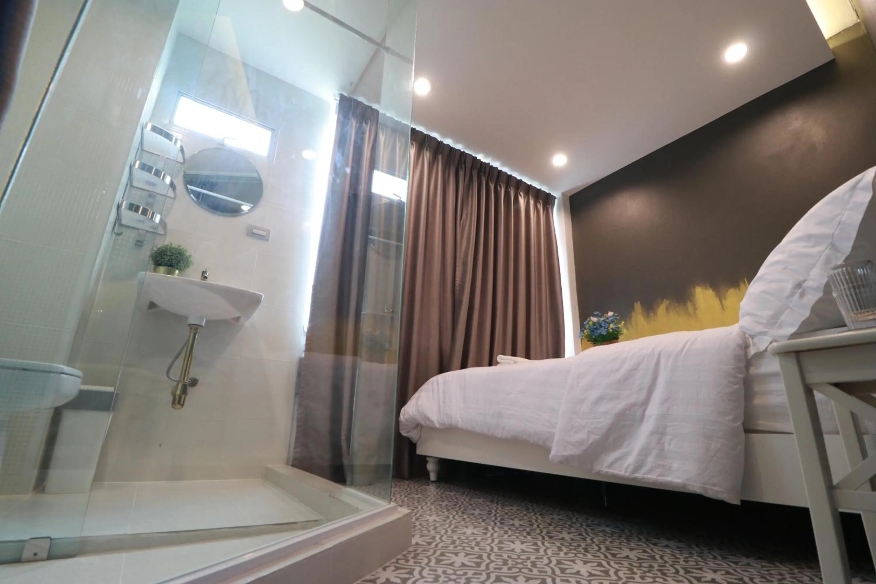 Bed in The LOL Elephant Hostel