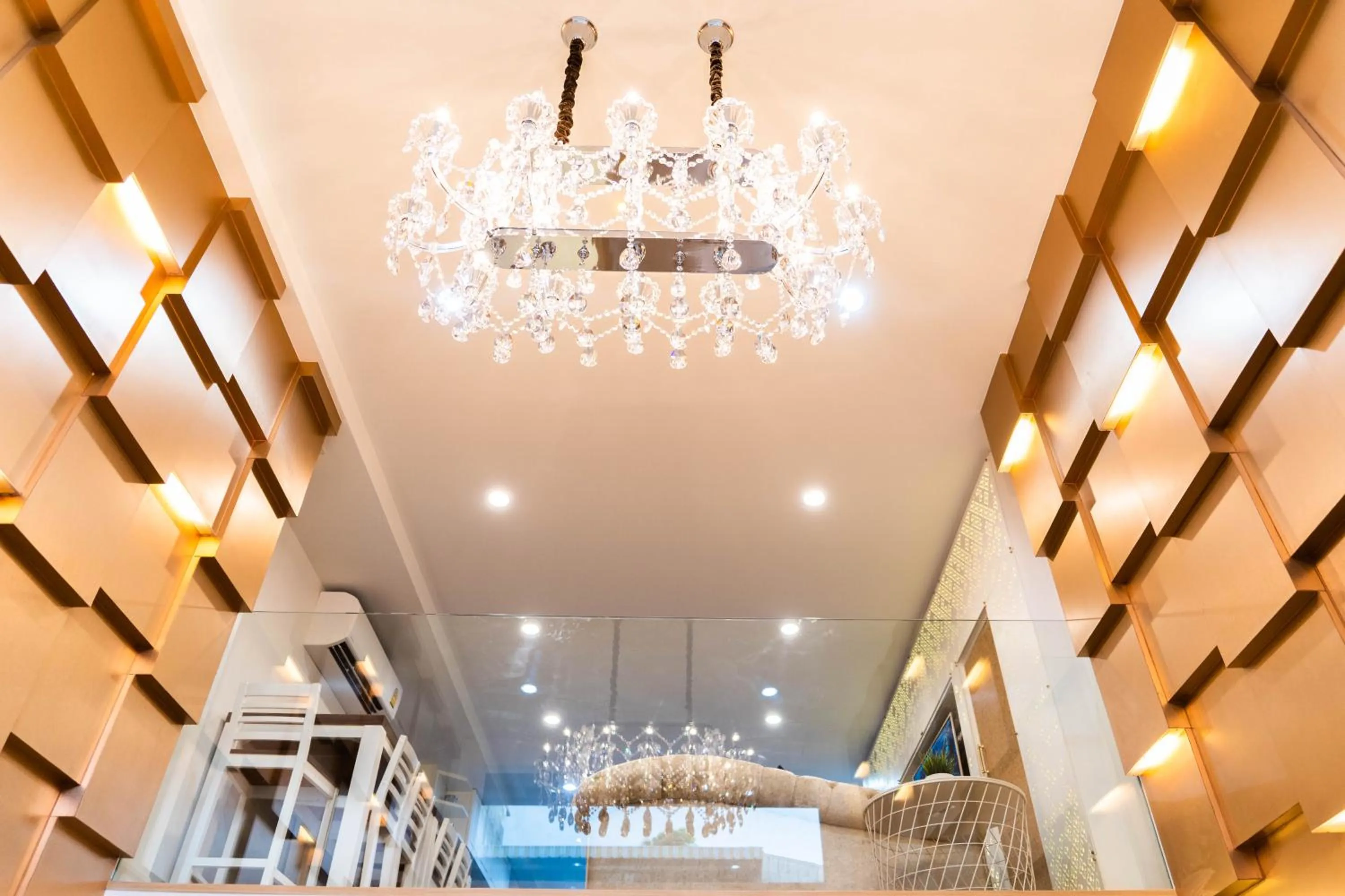 The LOL Elephant Hostel