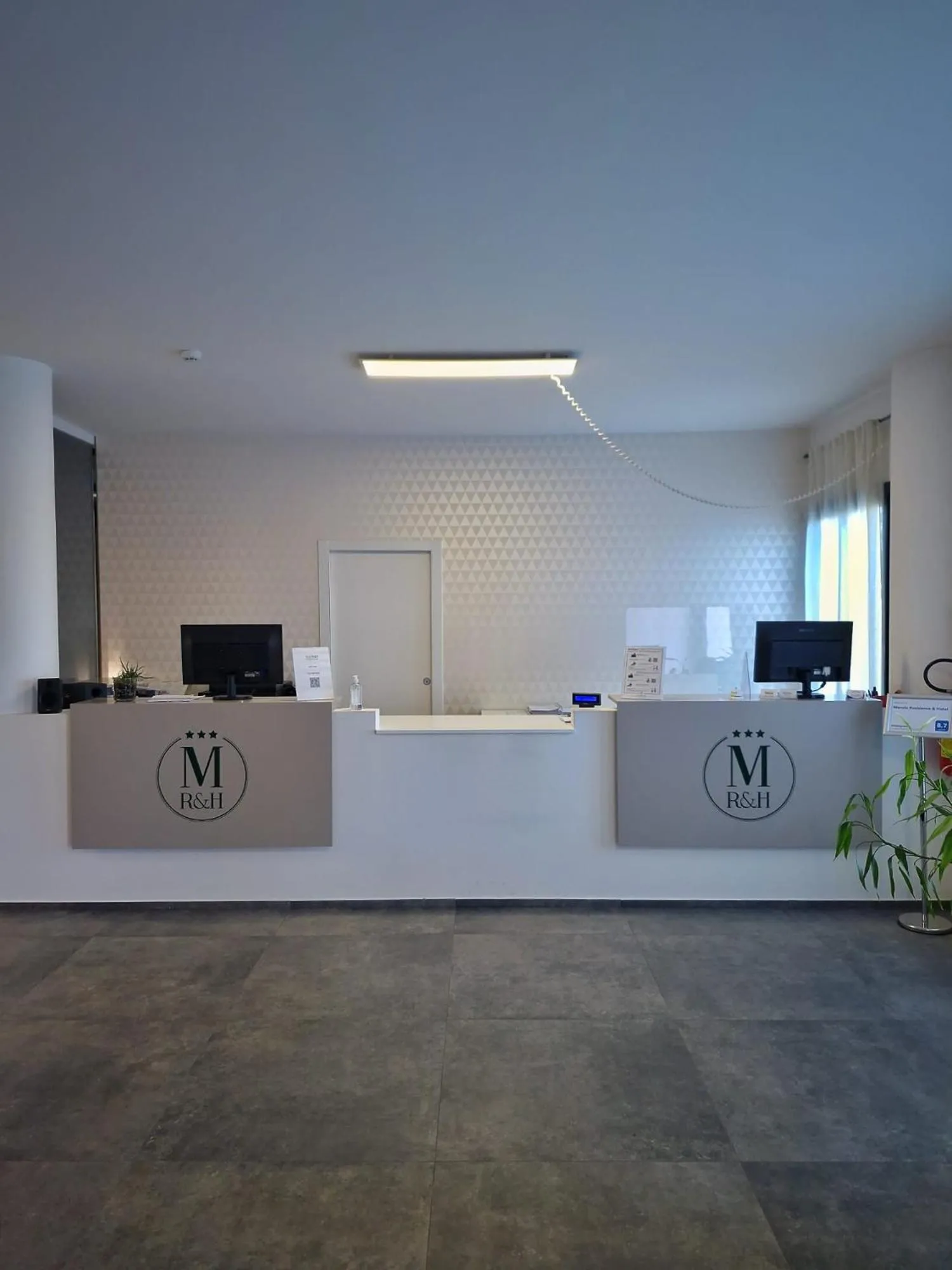 Lobby or reception in Mansio Residence & Hotel