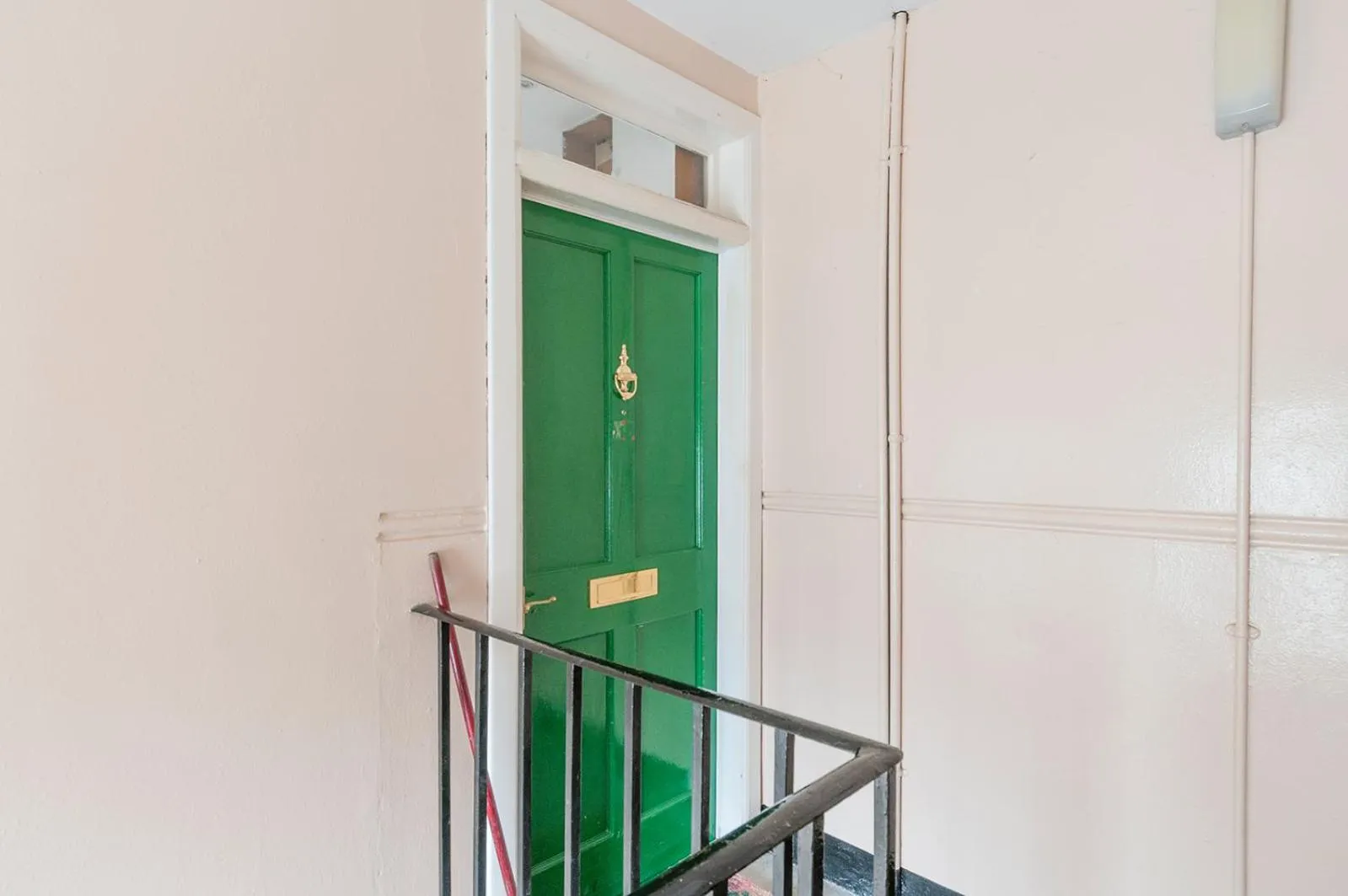 Facade/entrance in Dalkeith Three Bed Two Bath Apartment