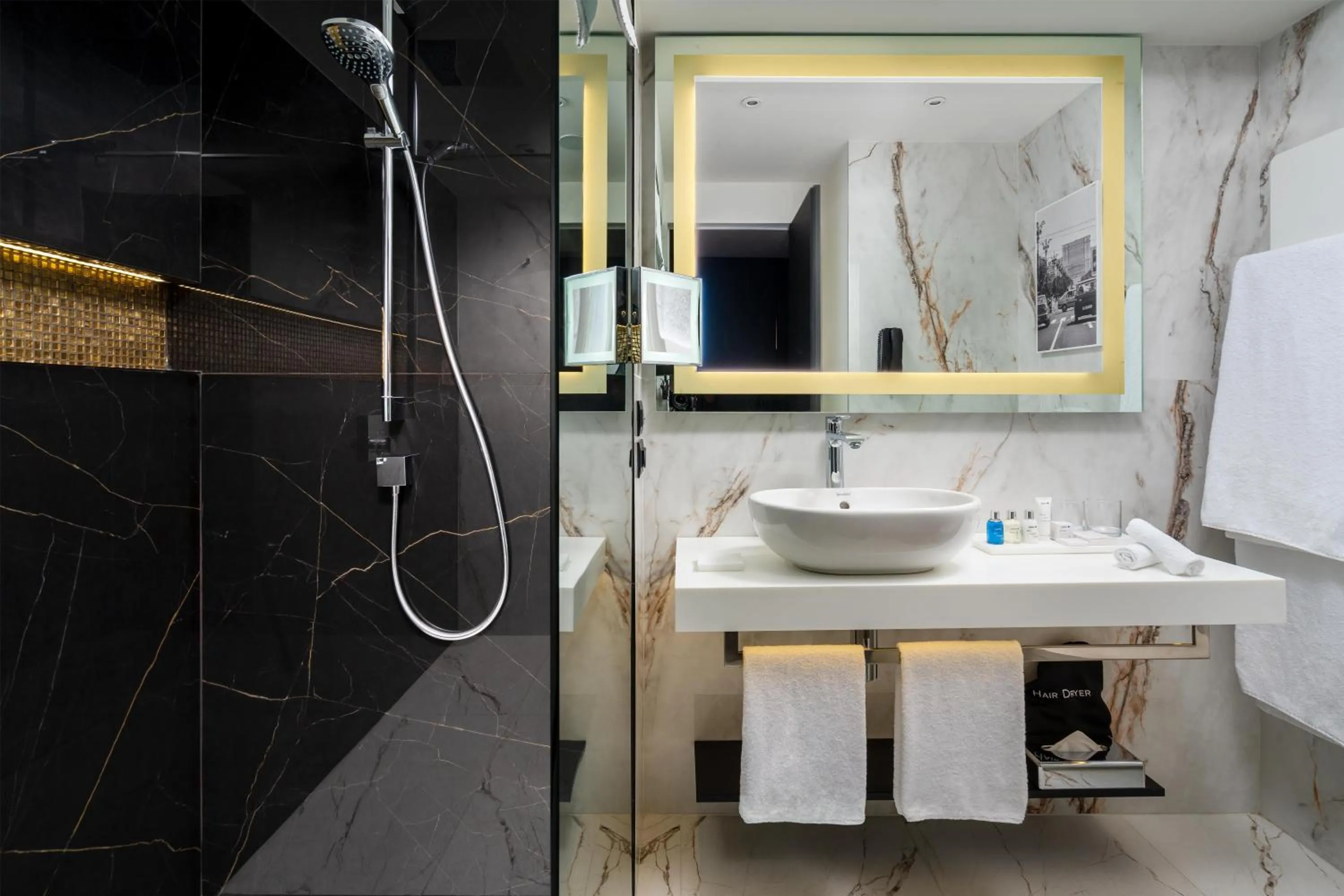 Bathroom in Radisson Blu Hotel Bucharest