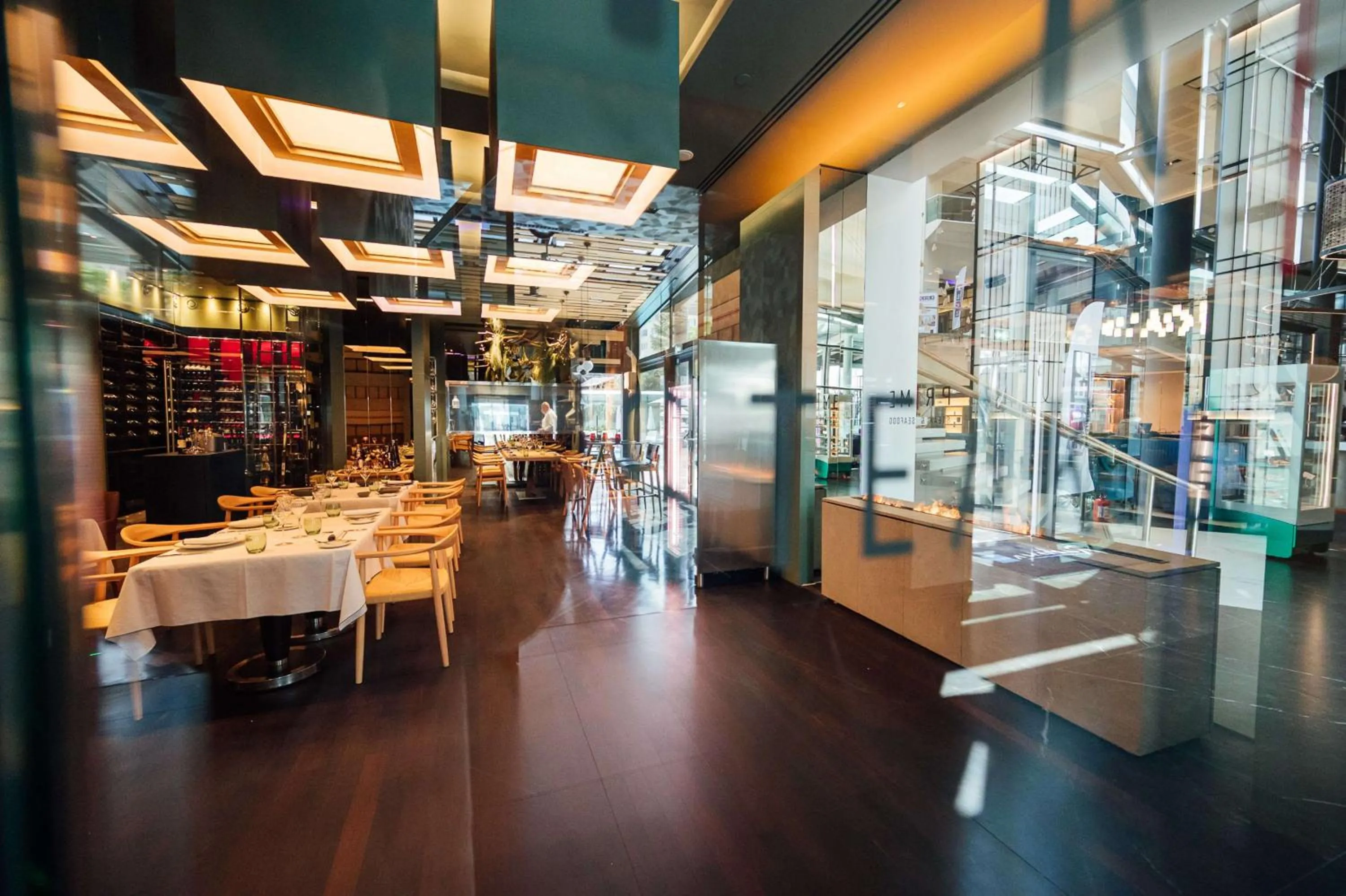 Restaurant/places to eat in Radisson Blu Hotel Bucharest