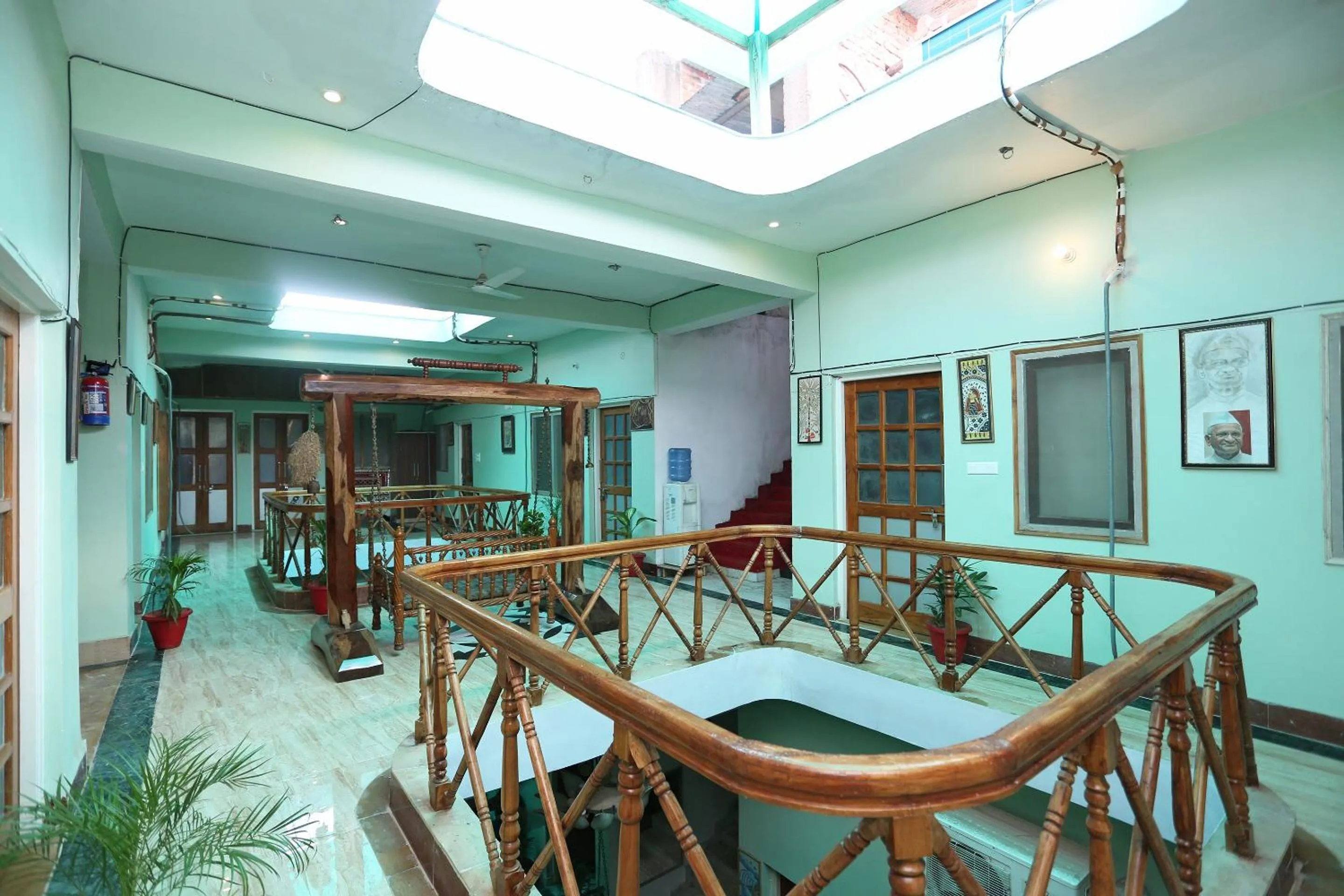 Lobby or reception in Super Collection-O Sara Grand Near Ram Manohar Lohia hospital