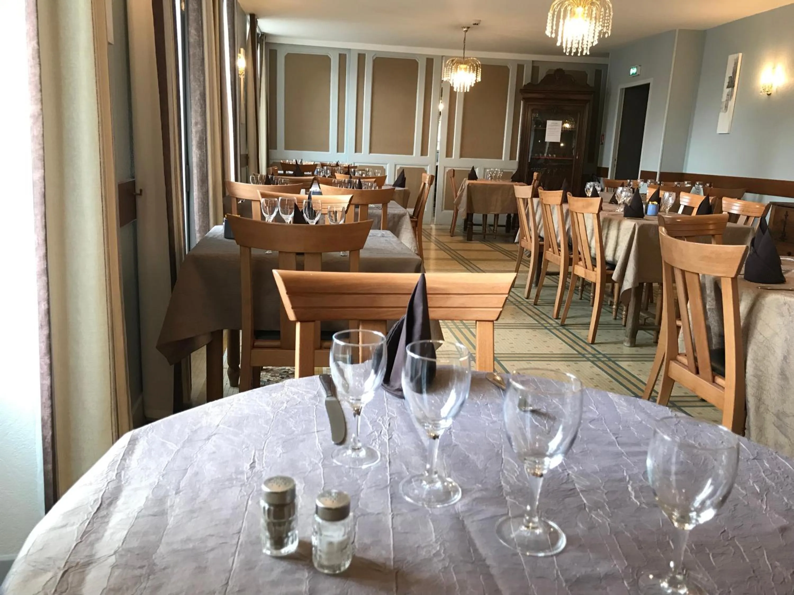 Restaurant/places to eat in Logis hotel Saint-Joseph