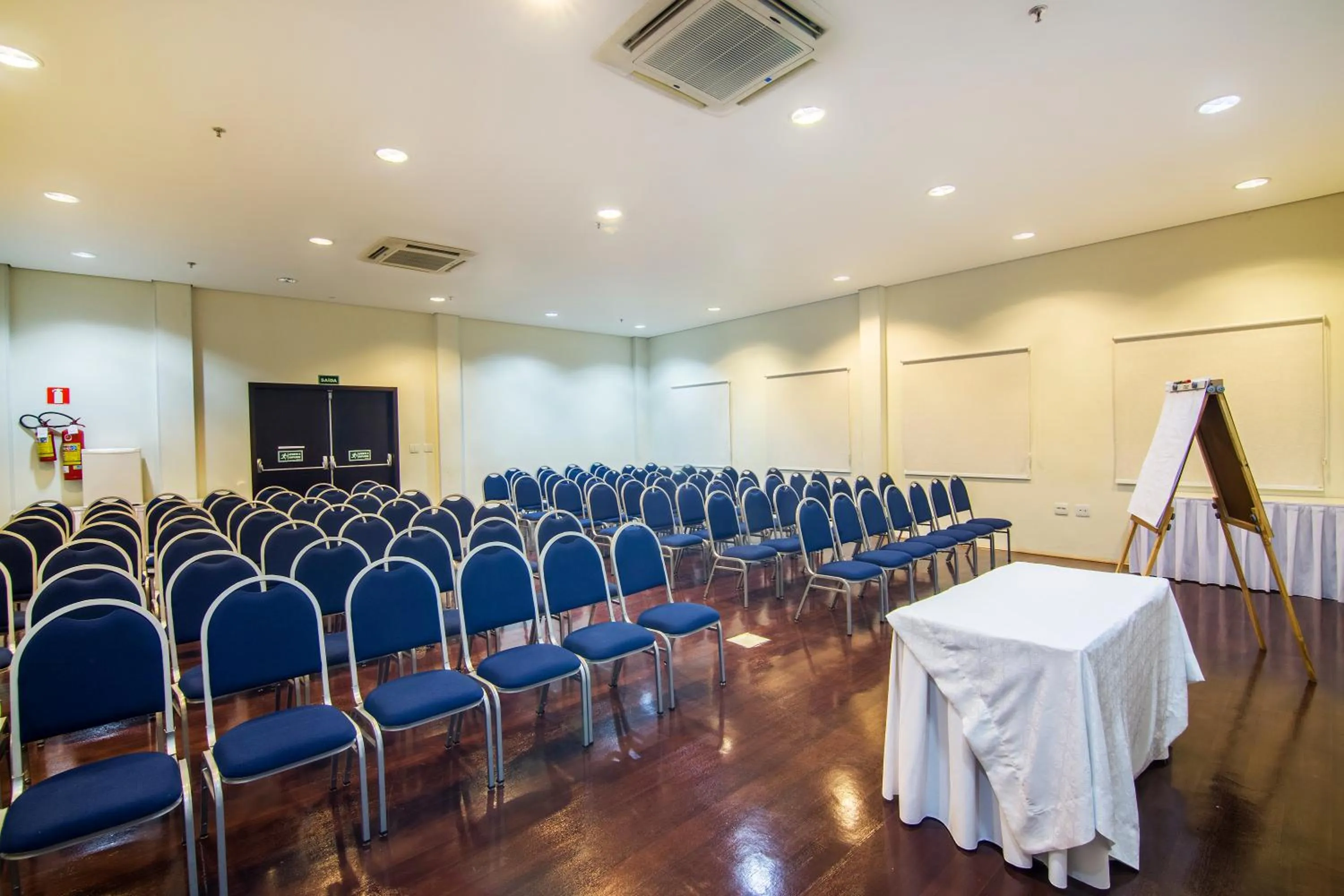 Business facilities in JR Hotel Ribeirão Preto